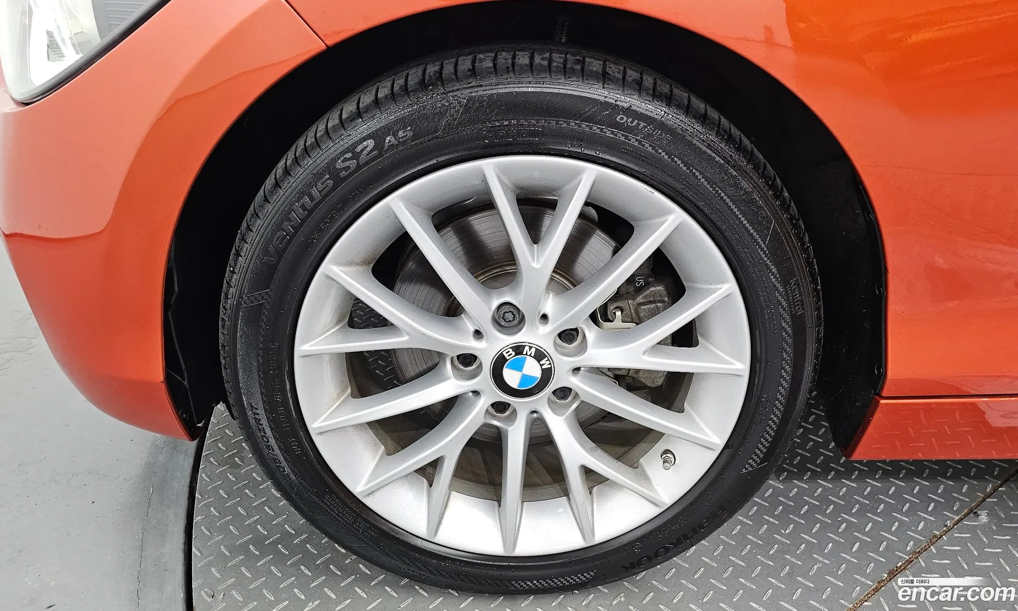 BMW 1 Series F20 118D Sports 5-Door - фотография 12523935