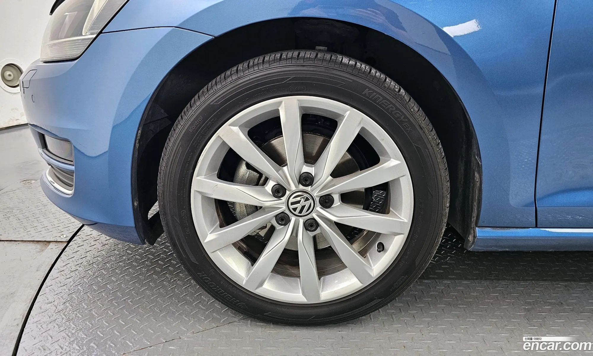 Volkswagen Golf 7Th Generation 20 Tdi - фотография 8435149
