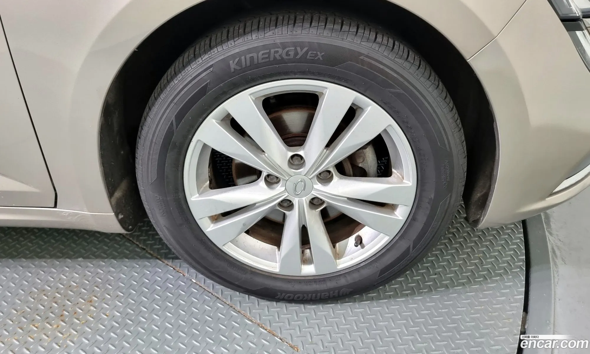 Renault Korea Samsung Sm6 20 Lpe Se For The Disabled - фотография 7514228