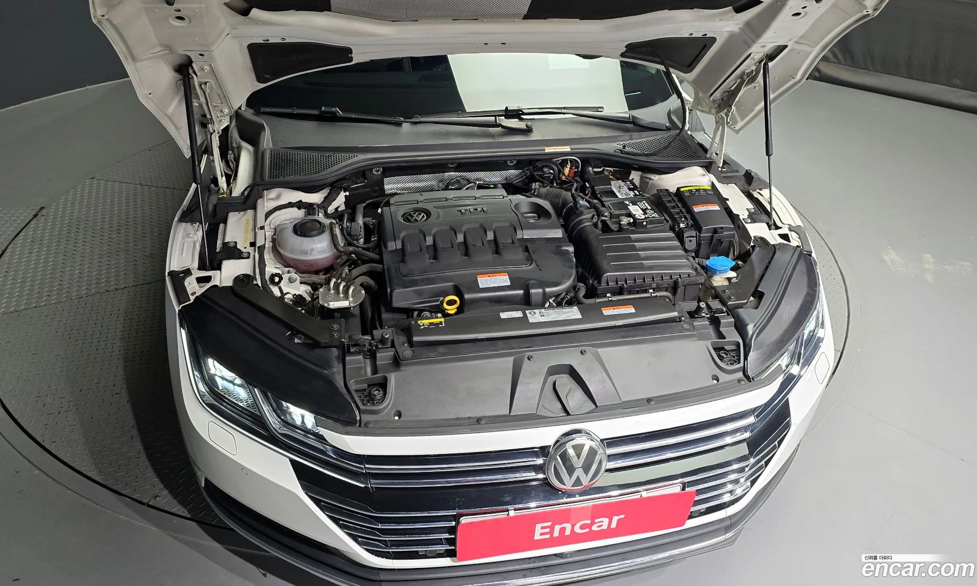 Volkswagen Arteon 20 Tdi Prestige - фотография 12481153