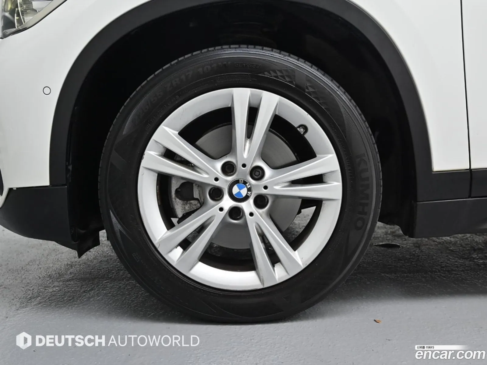 BMW X1 F48 xDrive 18D - фотография 18620446