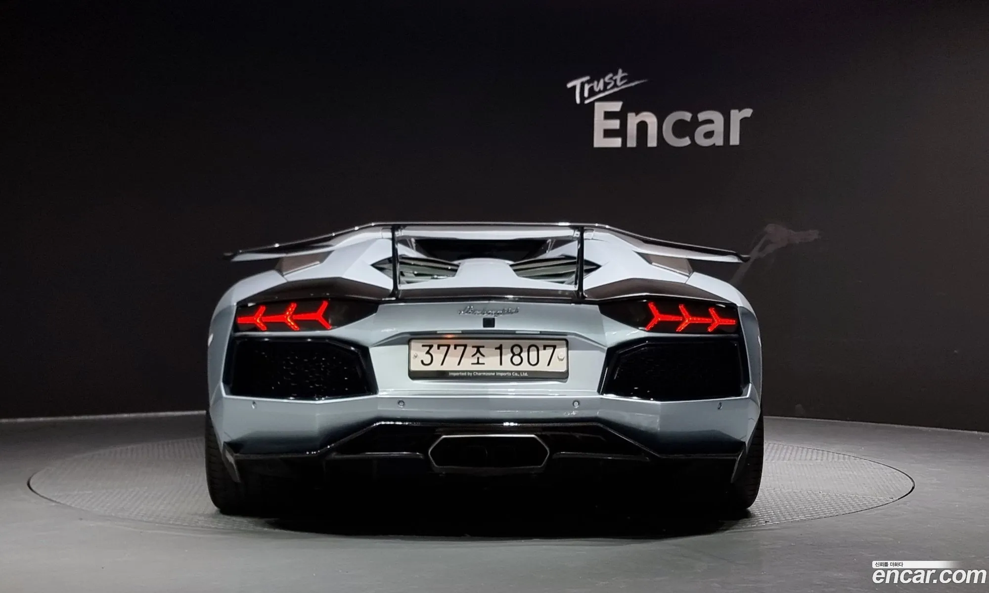 Lamborghini Aventador Lp700-4 Roadster - фотография 3748931
