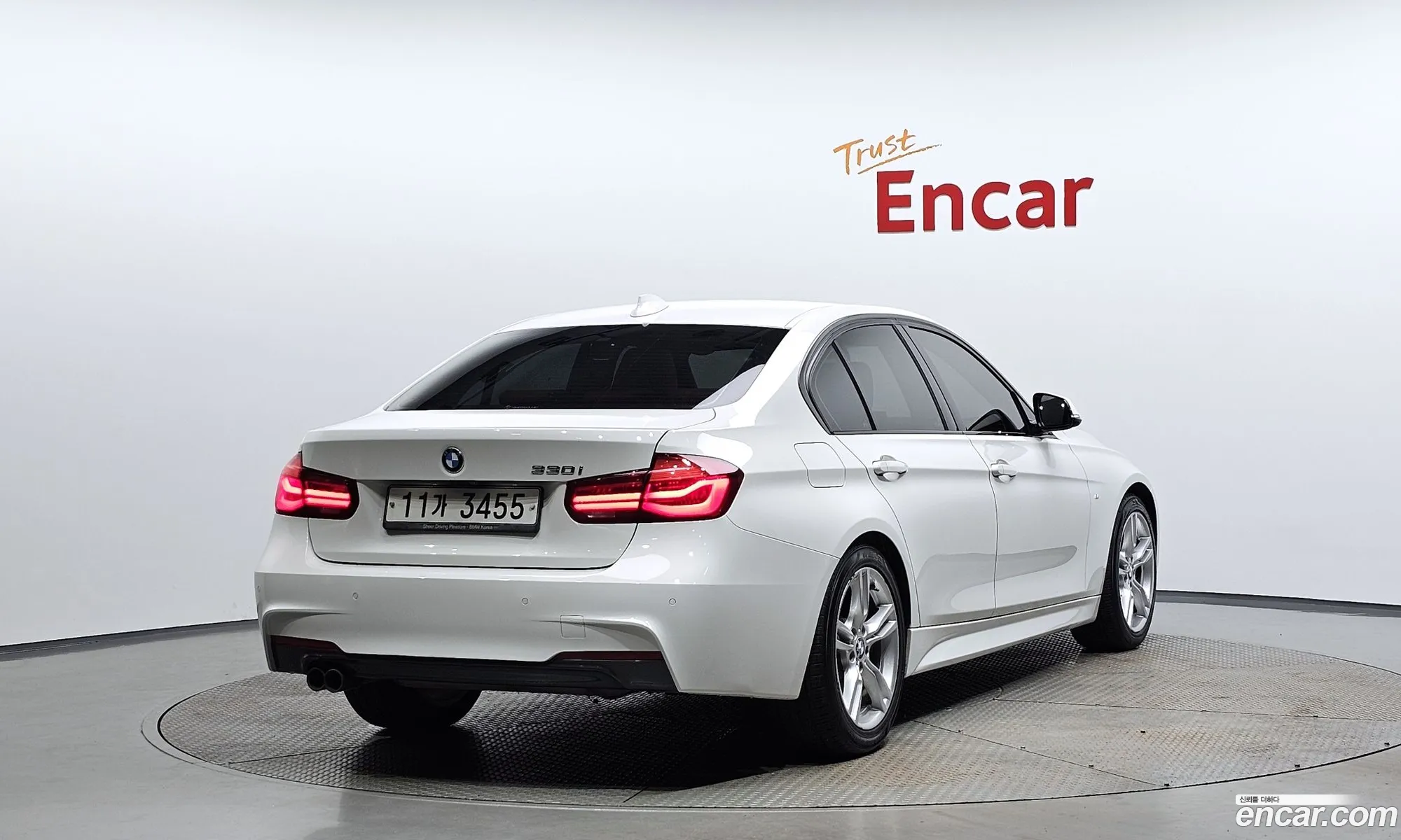 BMW 3 Series F30 330I M Sports Shadow - фотография 12523277