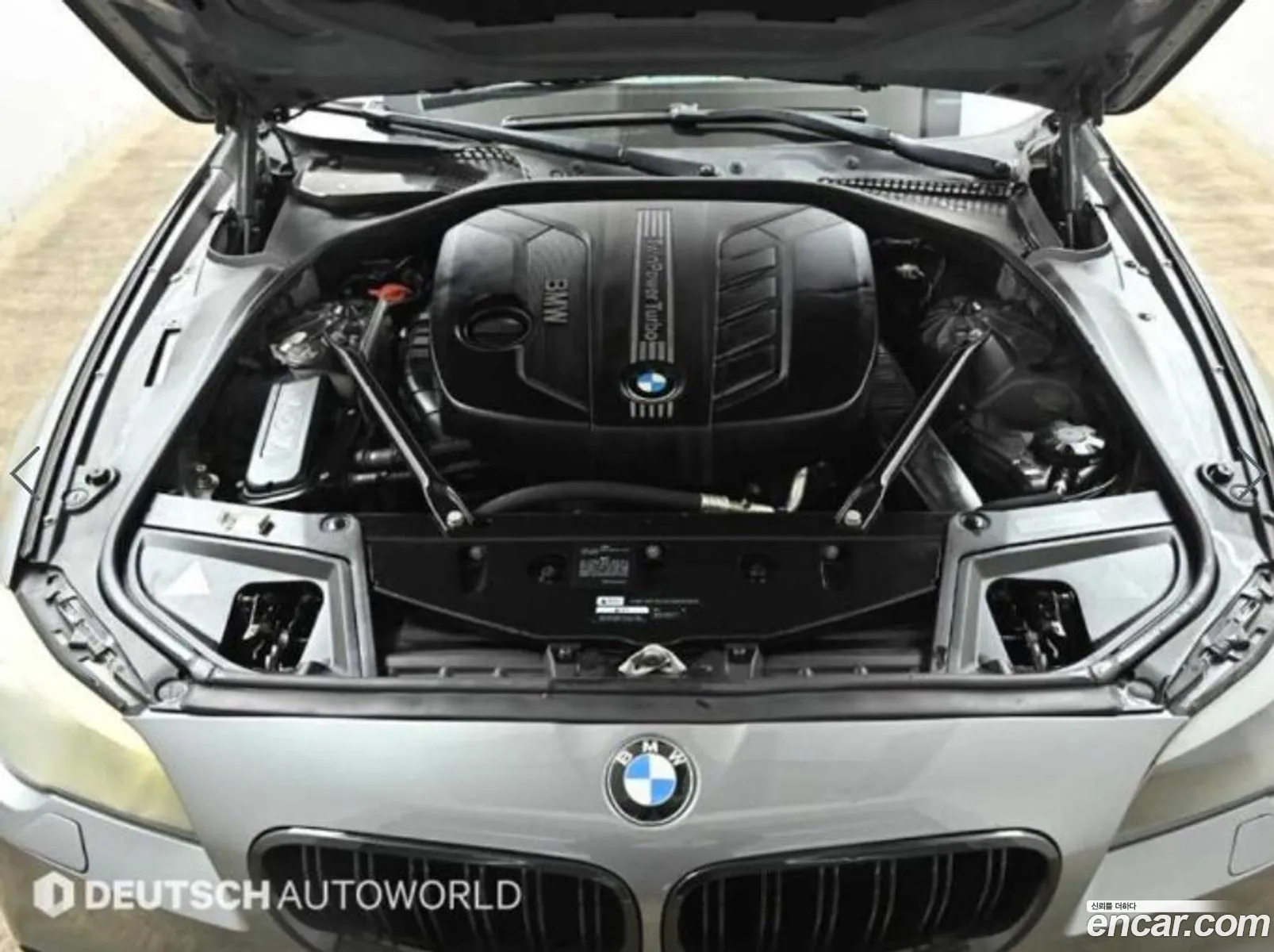 BMW 5 Series F10 520D - фотография 7529600