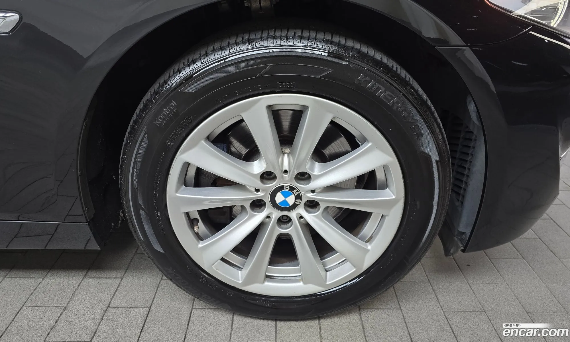 BMW 5 Series F10 520D - фотография 8291466