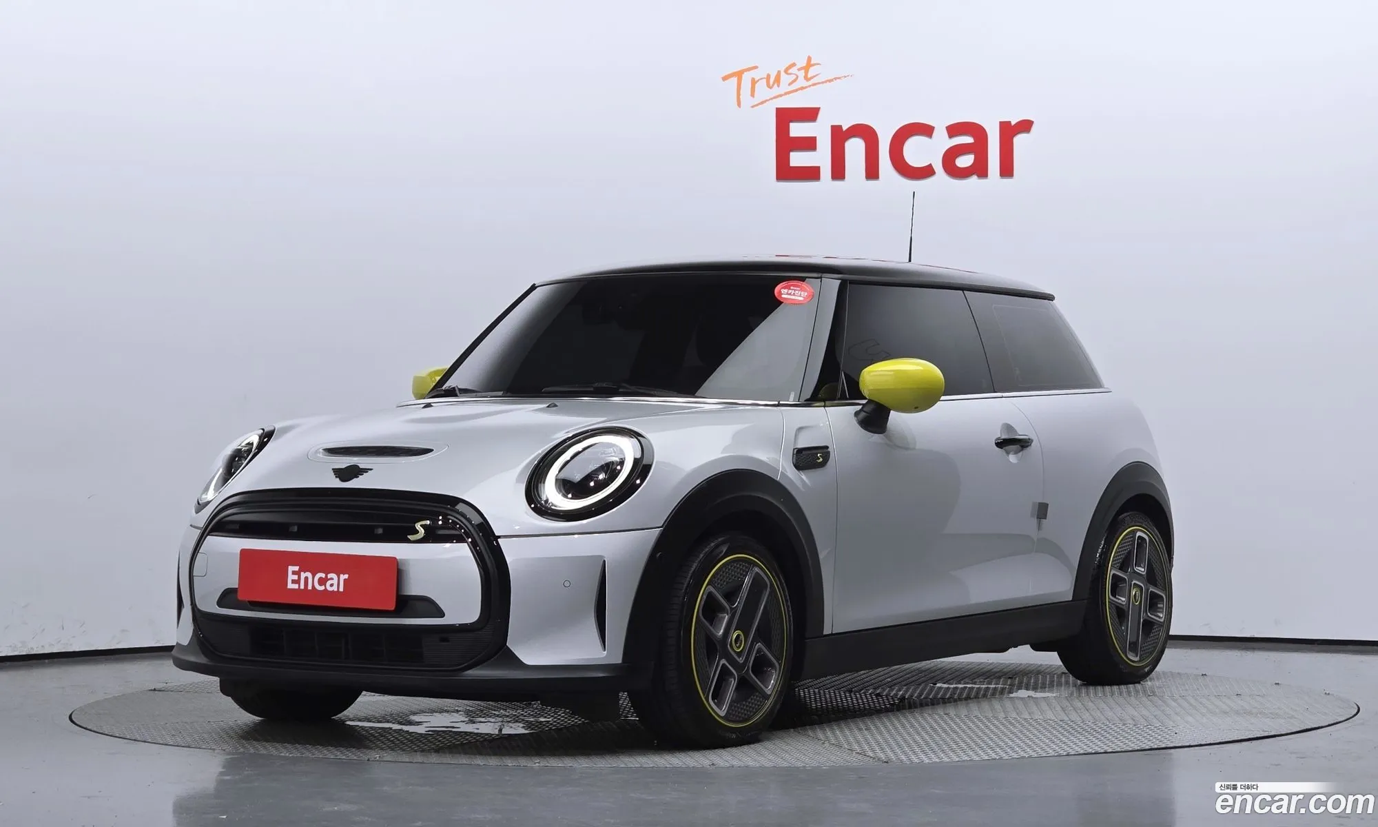 Mini Cooper Electric Se Electric 1St Generation - фотография 920621