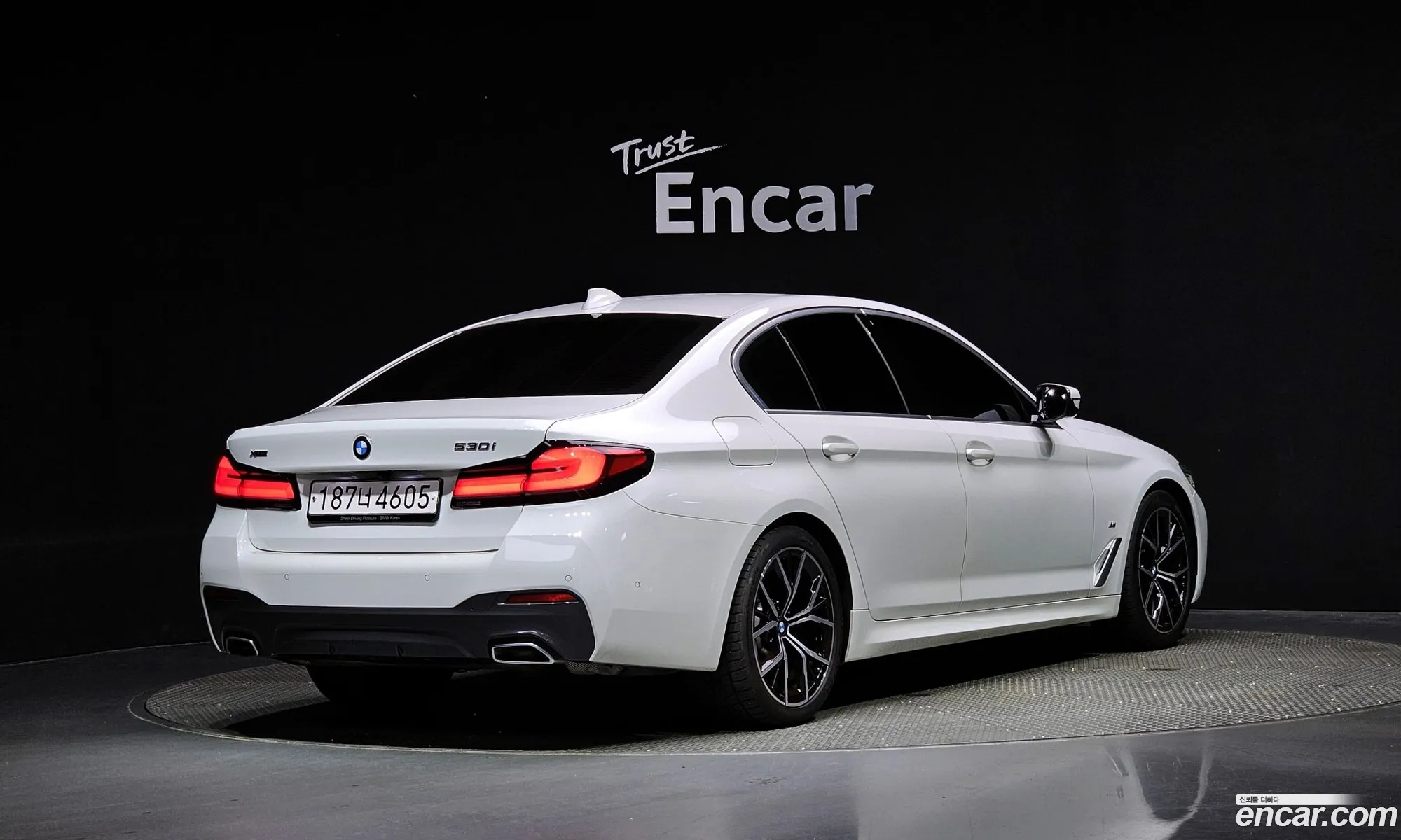 BMW 5 Series G30 530I xDrive M Sports - фотография 8291451