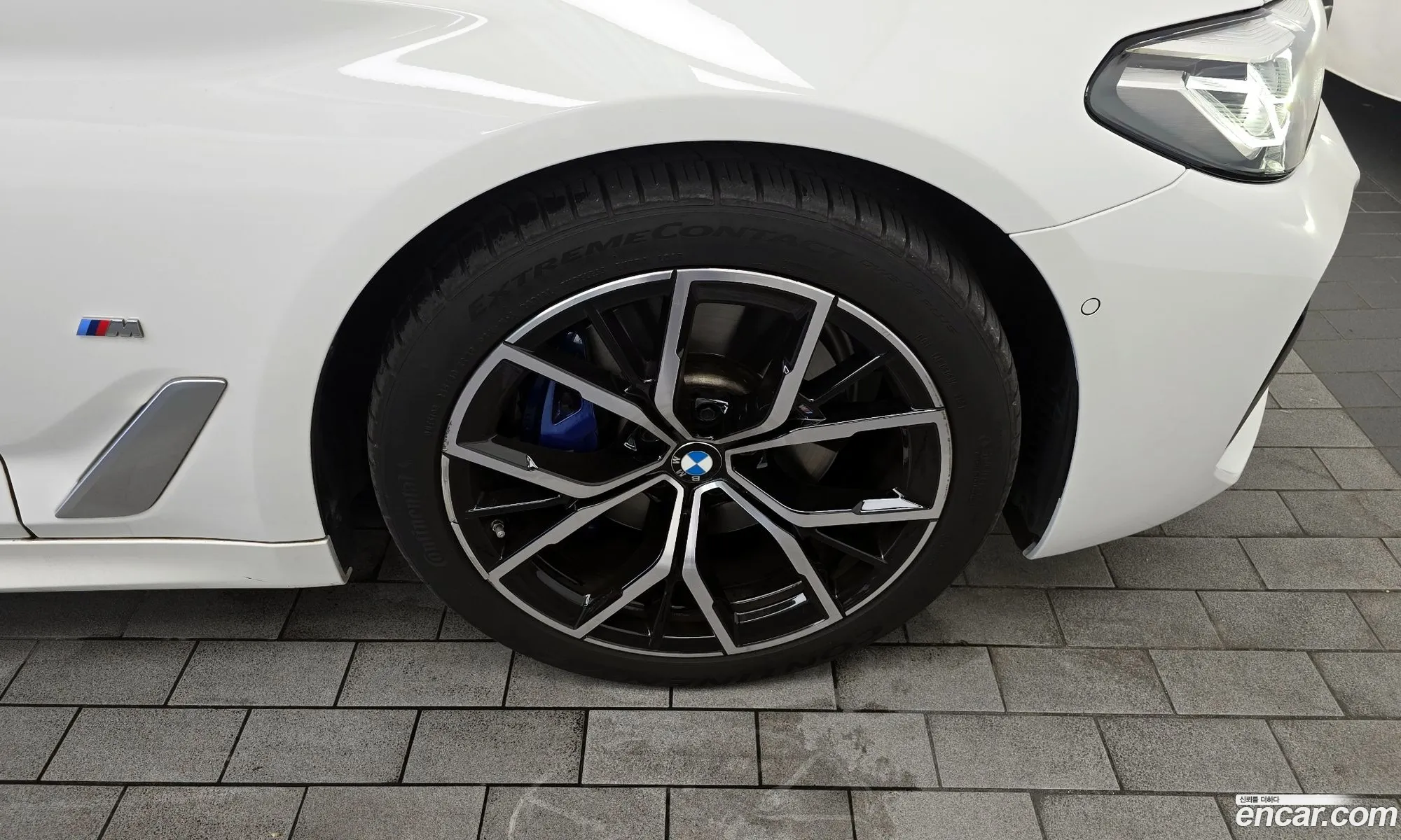 BMW 5 Series G30 530I xDrive M Sports - фотография 8291454