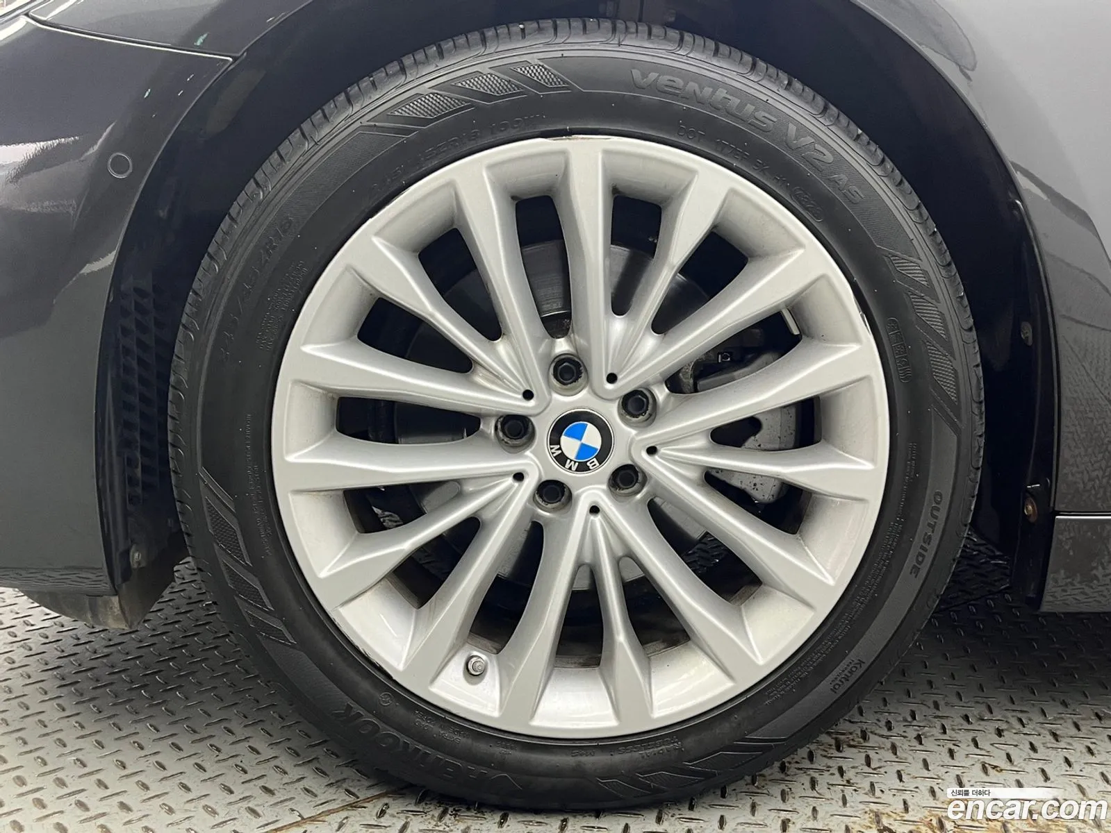 BMW 5 Series G30 520D Luxury Plus - фотография 8863682
