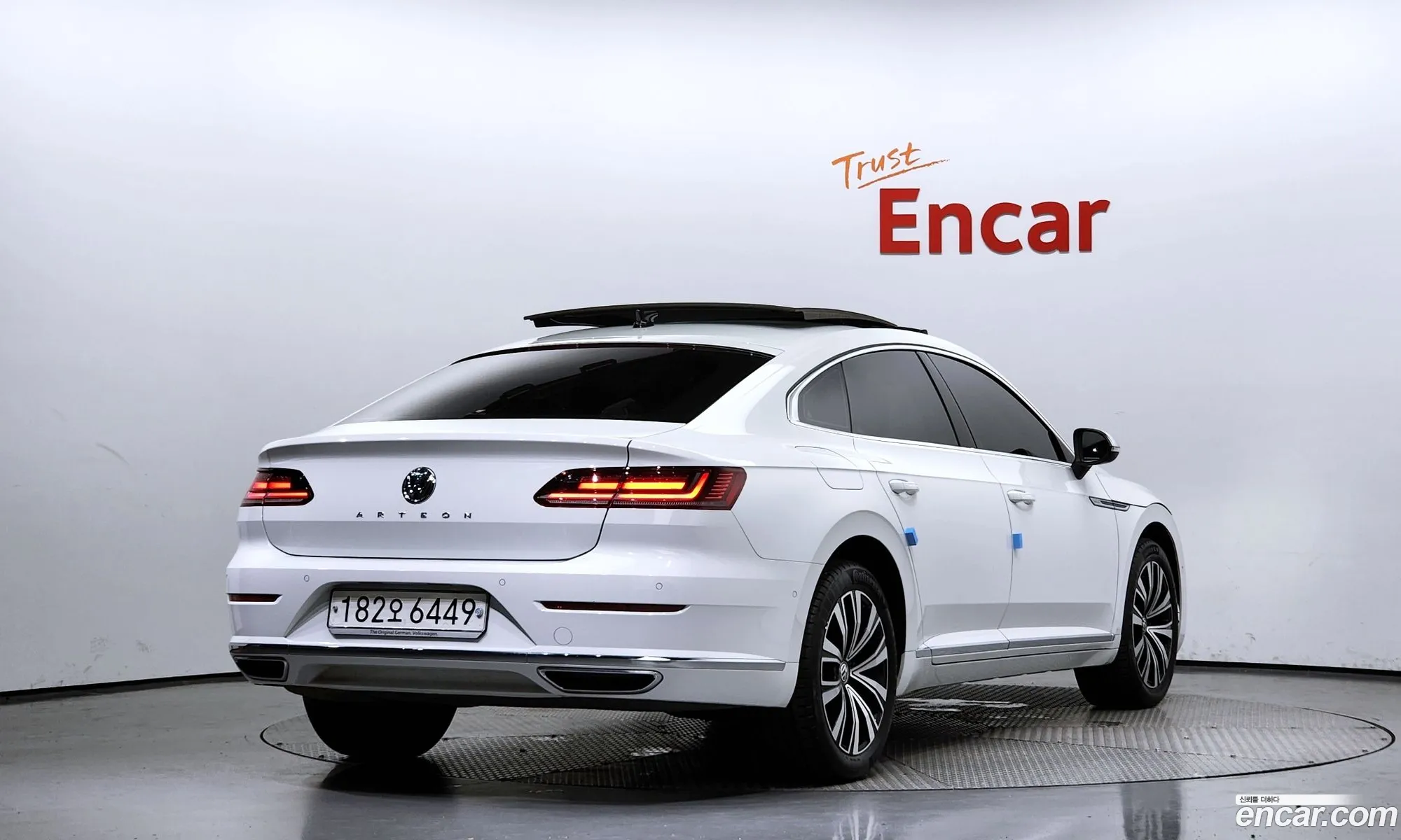 Volkswagen Arteon 20 Tdi Premium - фотография 8274832