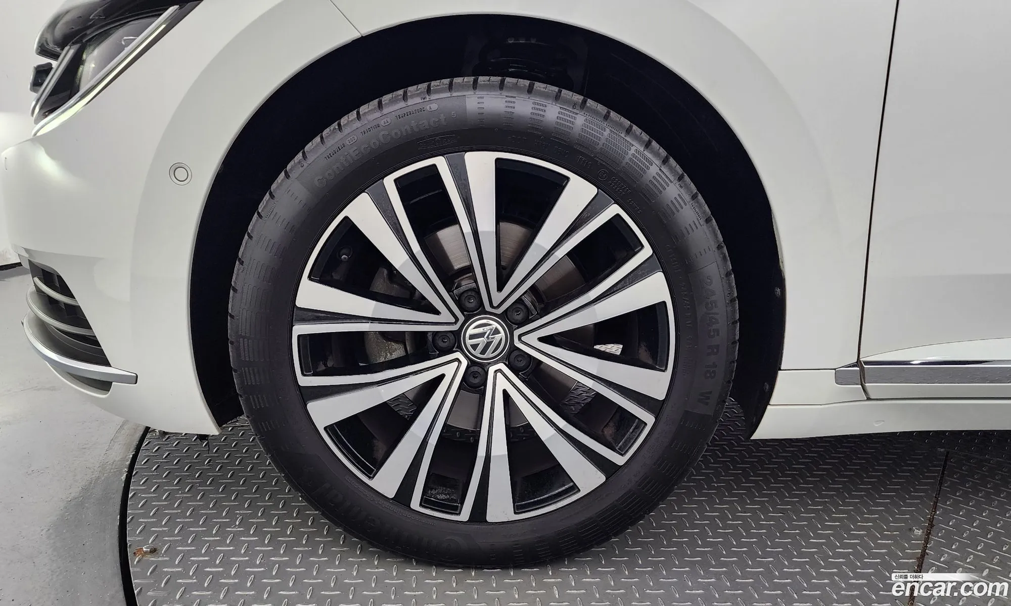 Volkswagen Arteon 20 Tdi Premium - фотография 8274835