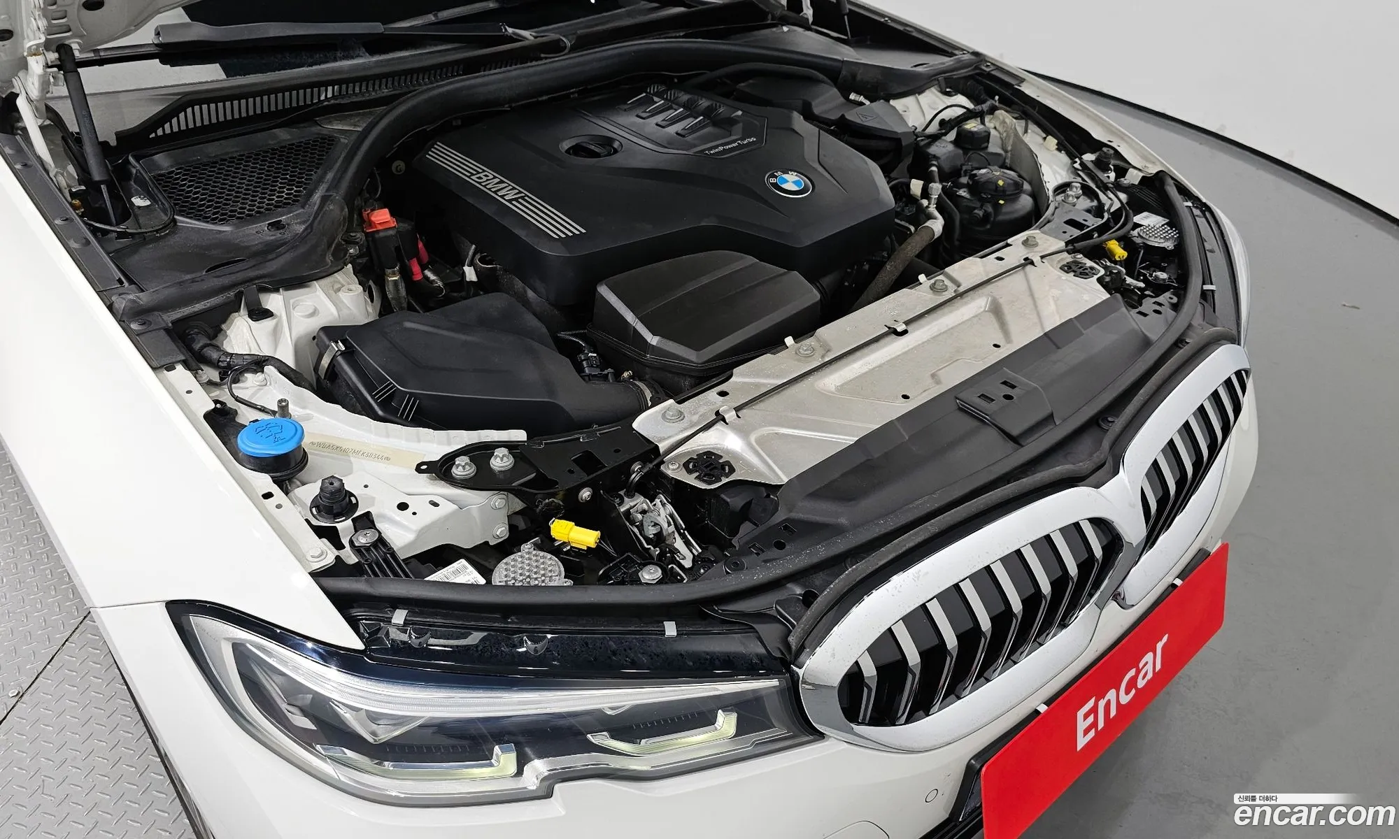 BMW 3 Series G20 320I Luxury - фотография 8309643