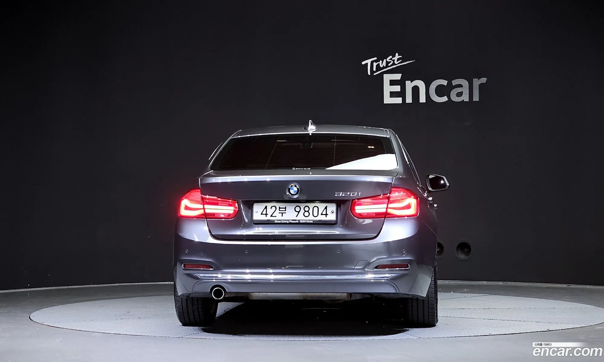 BMW 3 Series F30 320I Luxury - фотография 8309581