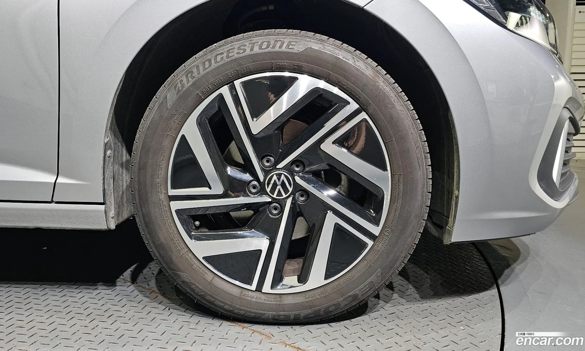 Volkswagen Jetta 7Th Generation 15 Tsi Prestige - фотография 8558446