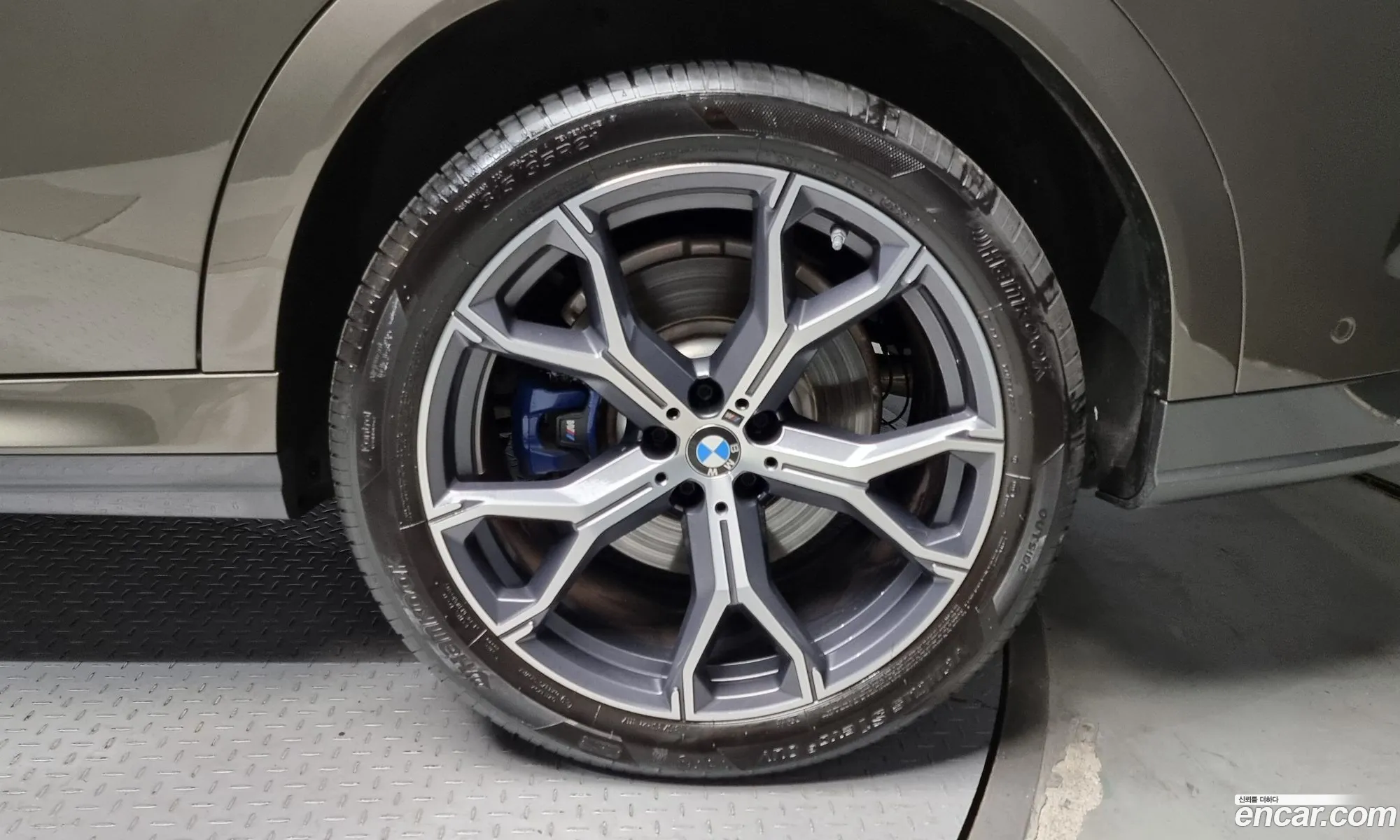 BMW X6 G06 xDrive30D M Sports - фотография 8309557