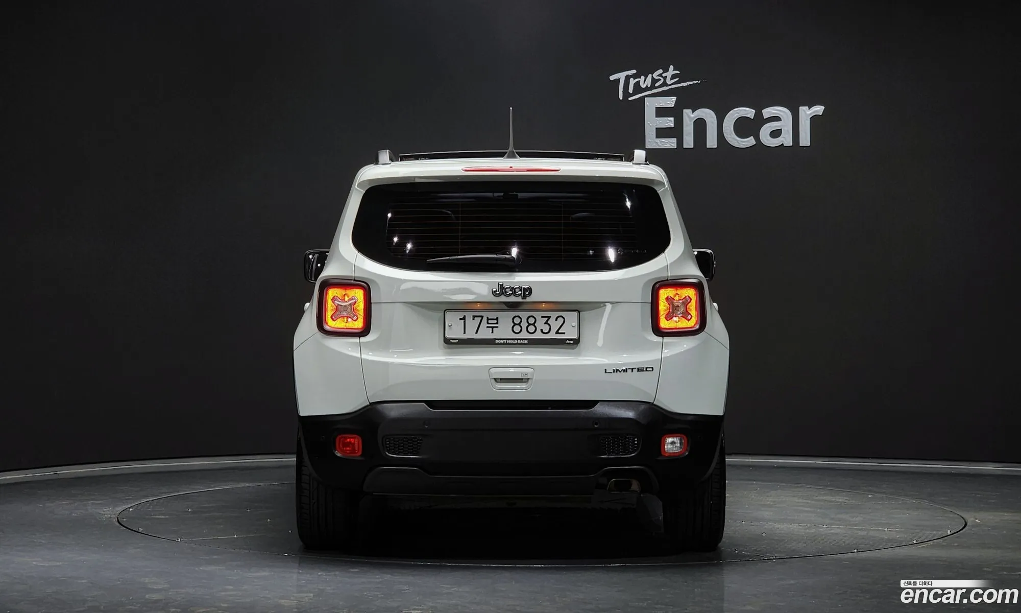 Jeep Renegade 24 Limited - фотография 7330650