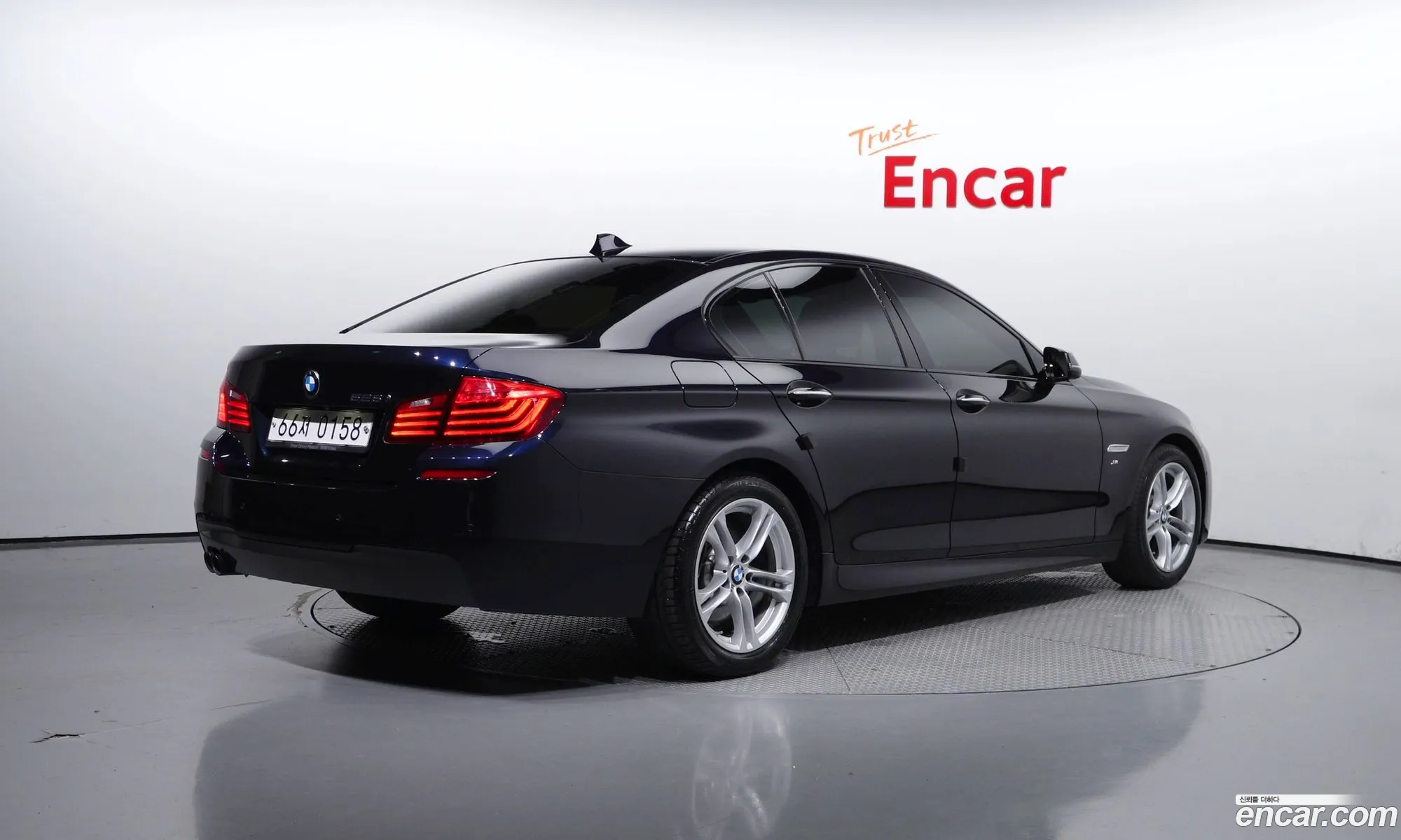 BMW 5 Series F10 528I M Aerodynamic Special Edition - фотография 7016536