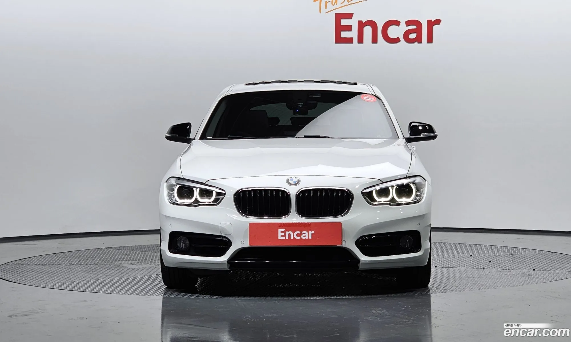 BMW 1 Series F20 118D Sports 5-Door - фотография 8280567