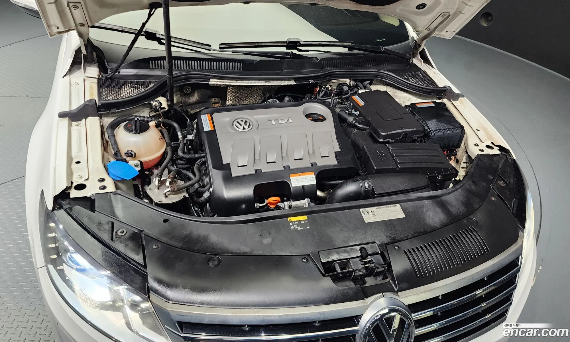 Volkswagen New Cc 20 Tdi Bluemotion - фотография 8274787