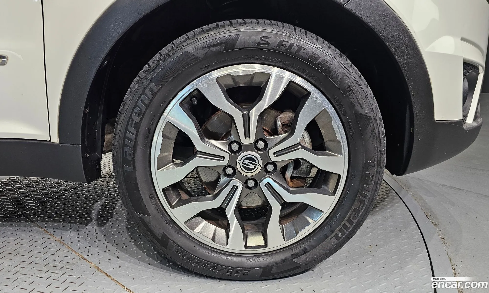 Kg Mobility Ssangyong New Korando C 22 Rx 4Wd High-End Model - фотография 6825903