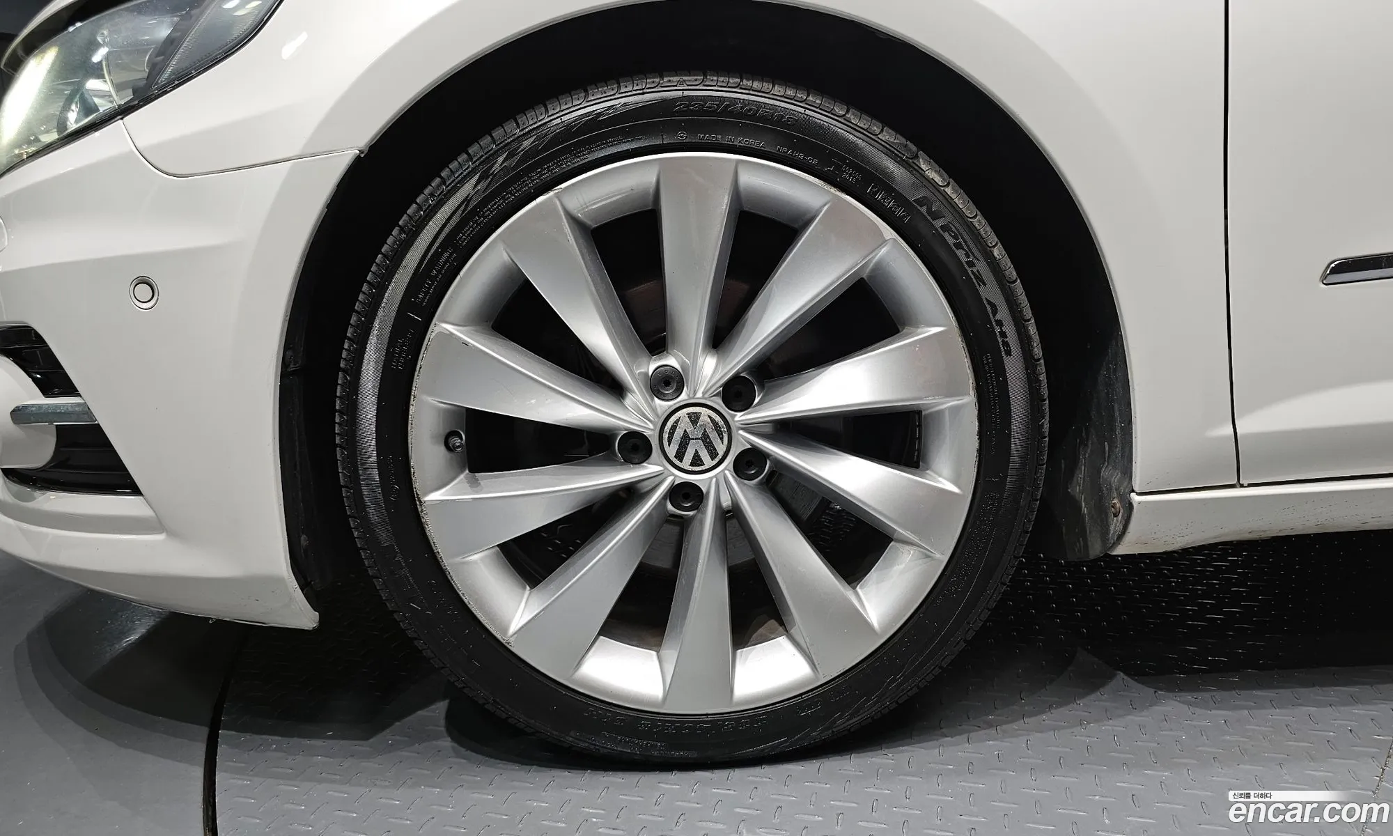 Volkswagen New Cc 20 Tdi Bluemotion - фотография 8435113
