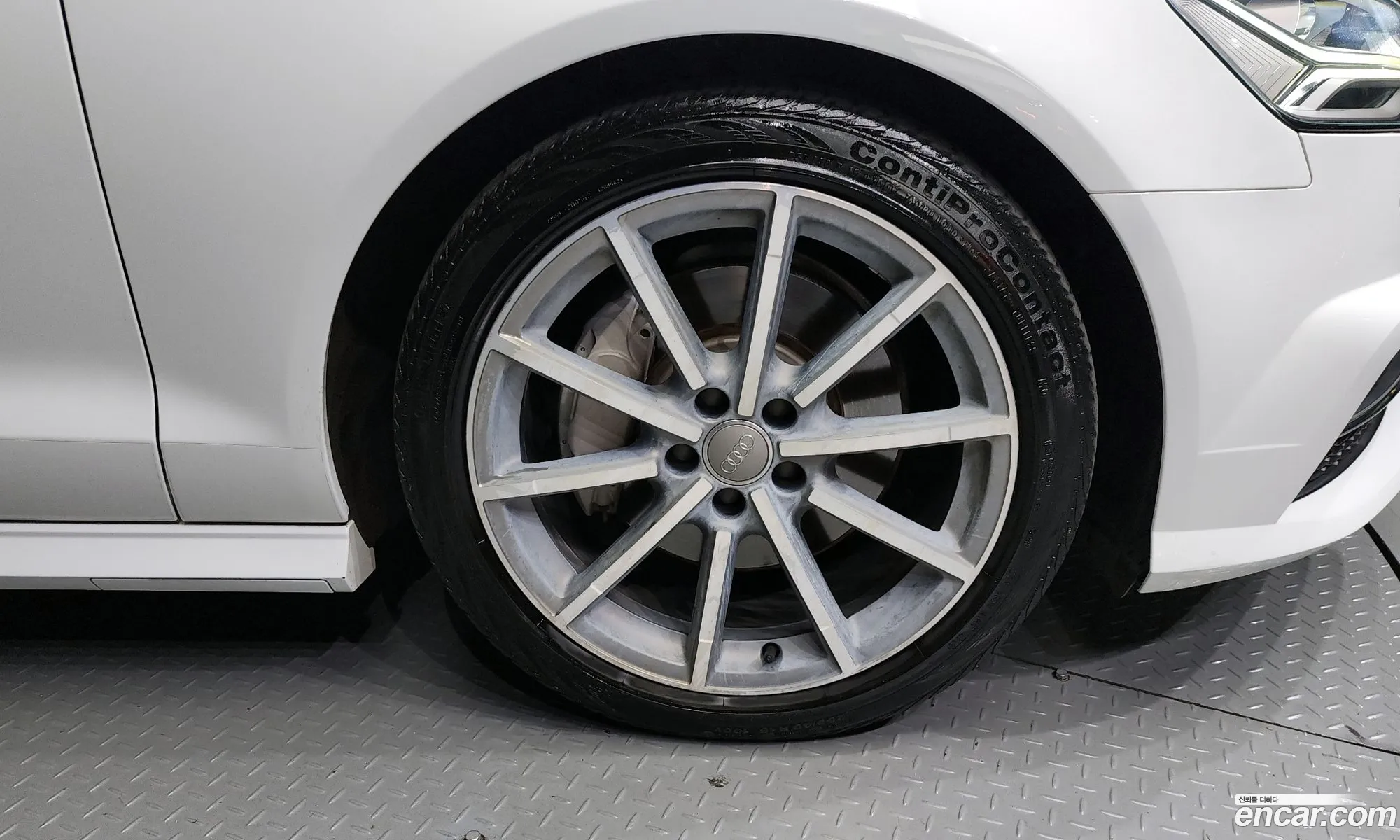 Audi New A6 40 Tdi Quattro Sport C7 - фотография 1303874