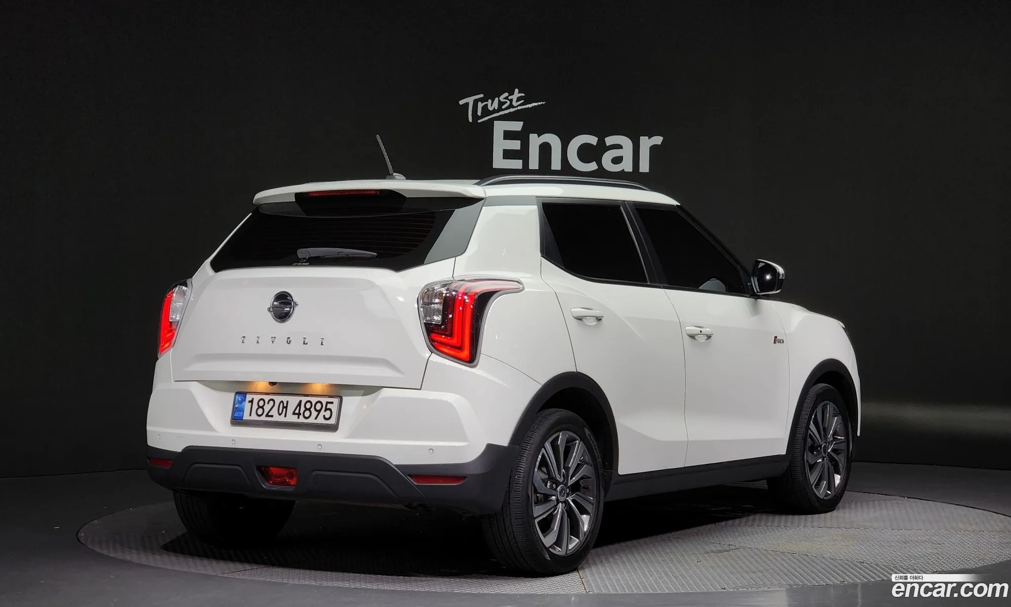 Kg Mobility Ssangyong Very New Tivoli Gasoline 15 2Wd V3 - фотография 7556145