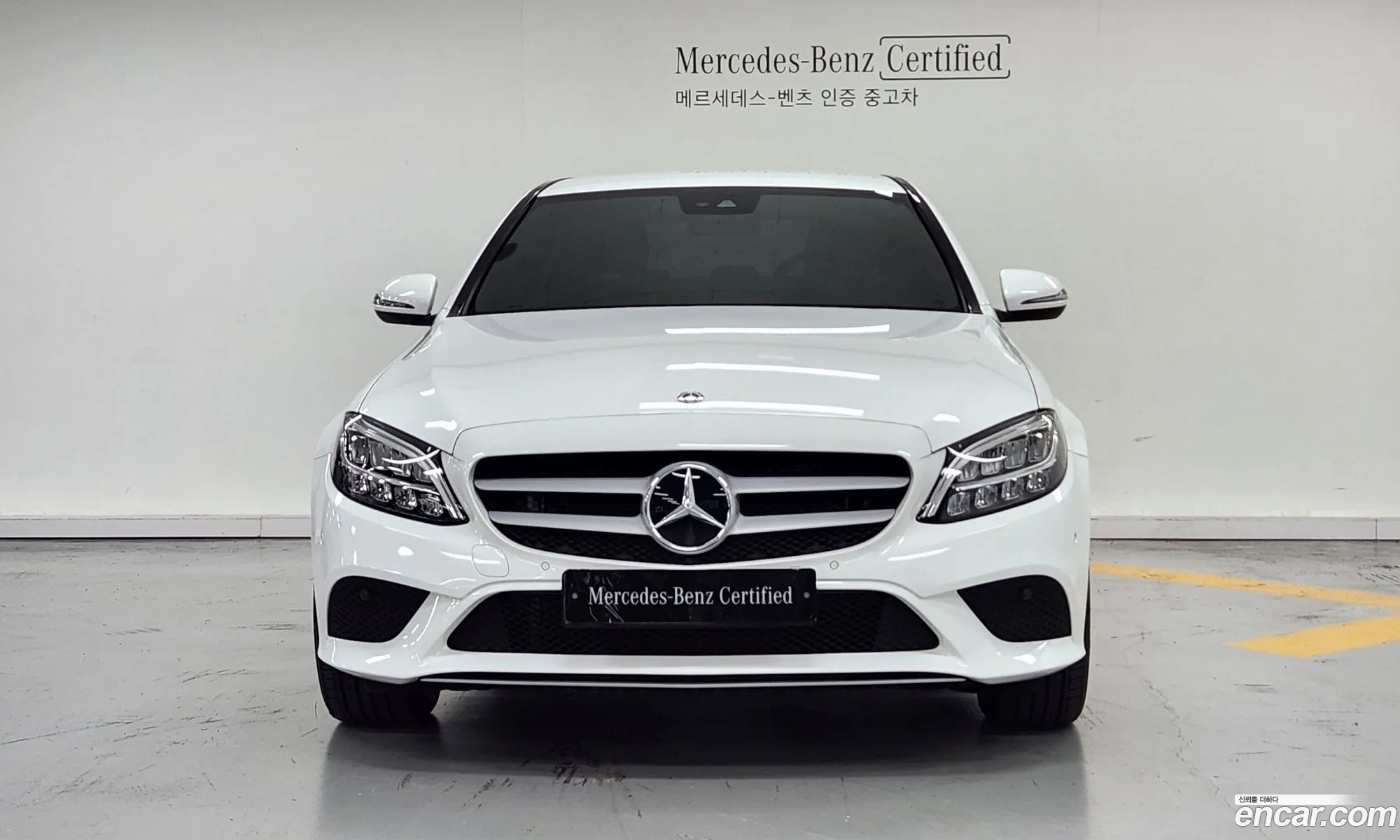 Benz C-Class W205 C200 - фотография 19778924