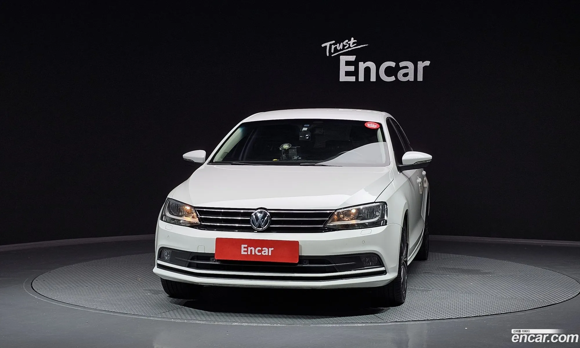 Volkswagen New Jetta 20 Tdi Bluemotion 6Th Generation - фотография 8774772