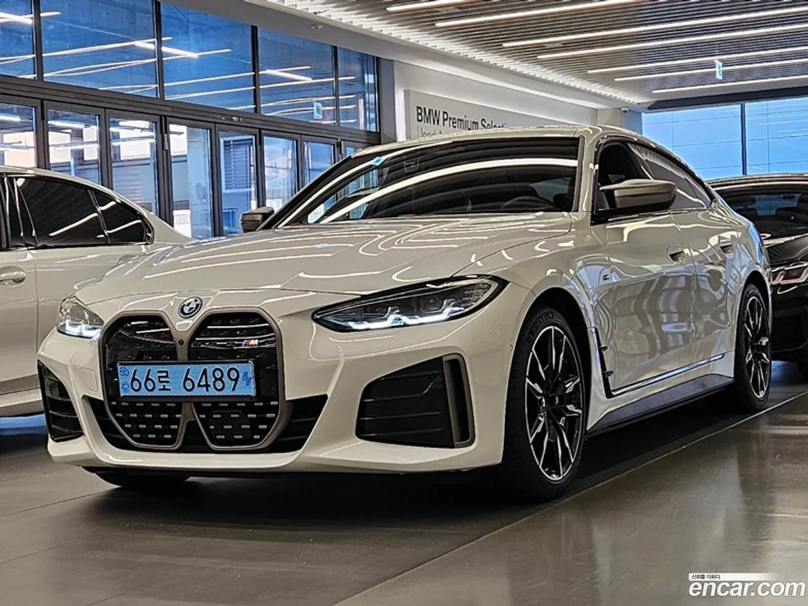 BMW I4 M50 - фотография 7016474