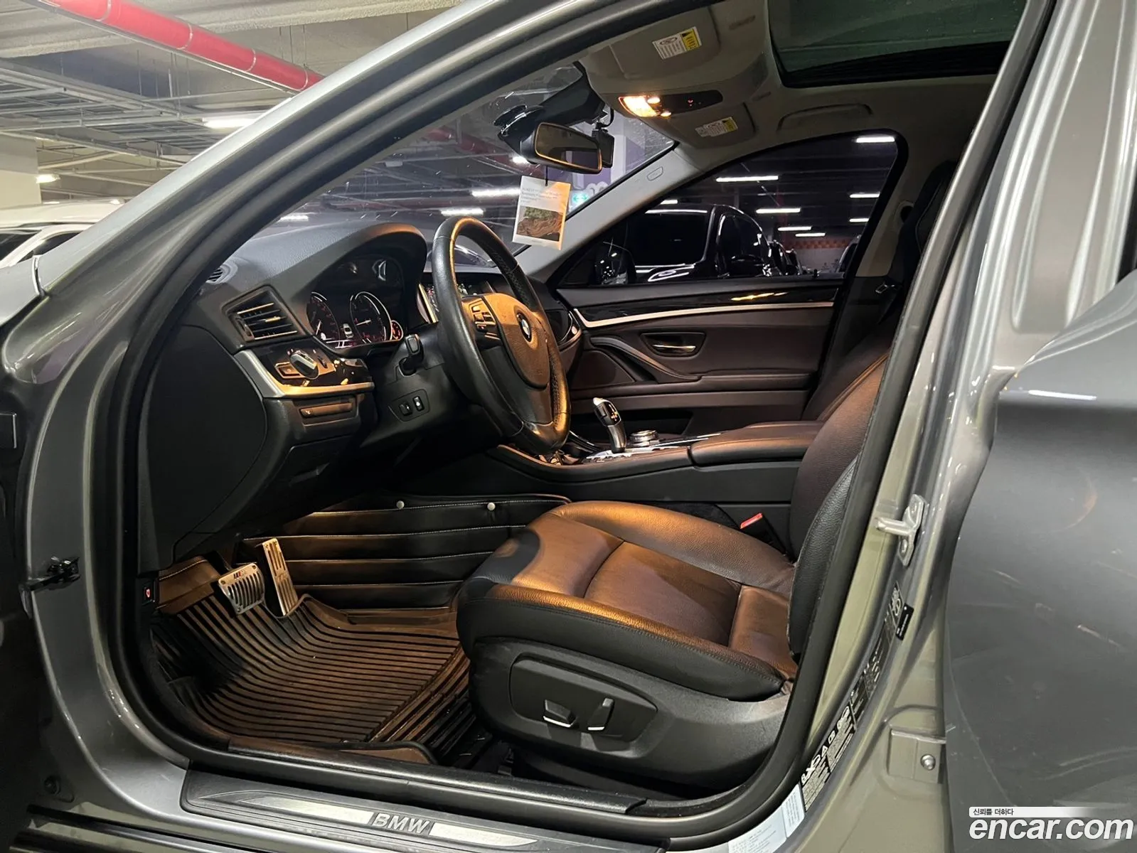 BMW 5 Series F10 520D xDrive - фотография 6985784