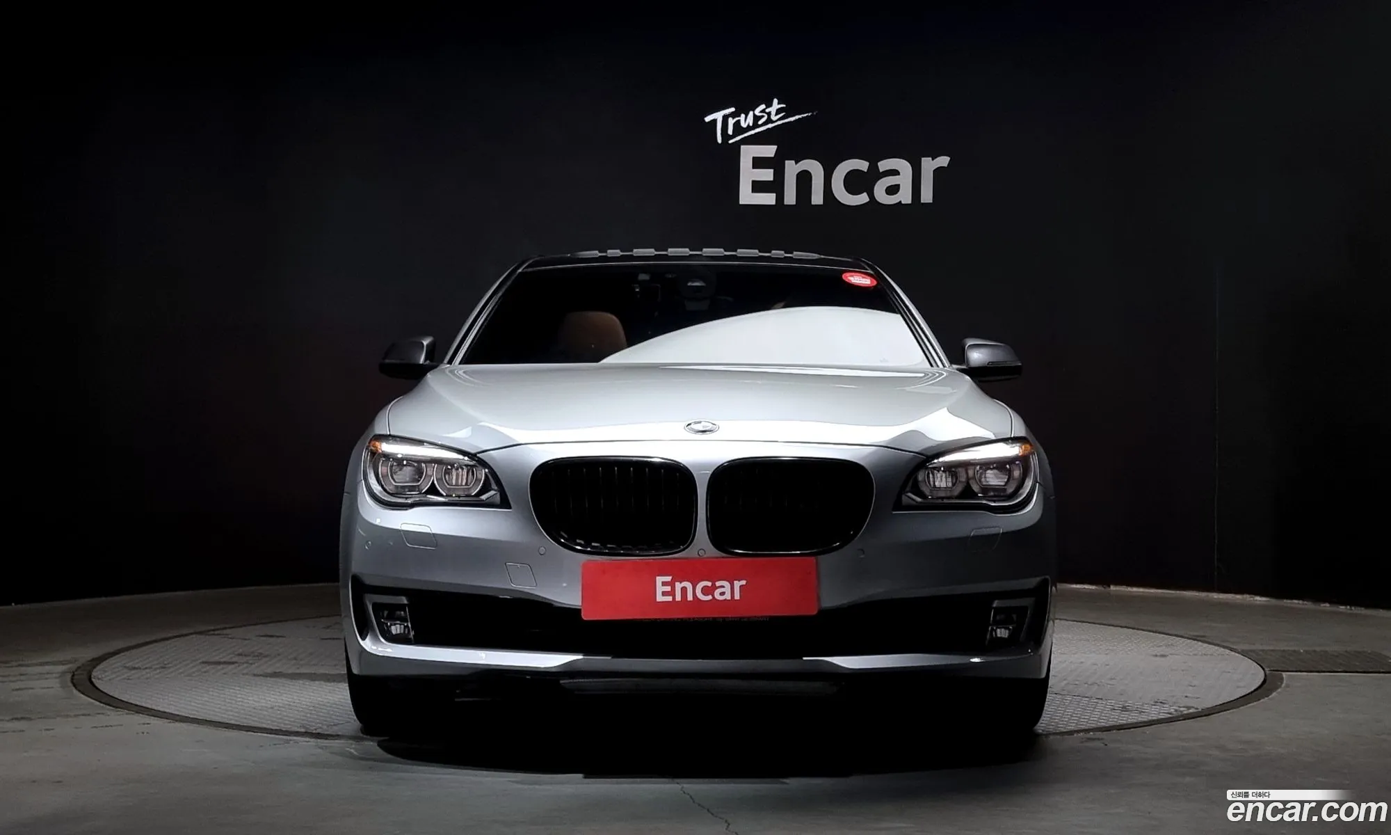 BMW 7 Series F01 740D xDrive Individual - фотография 5180391