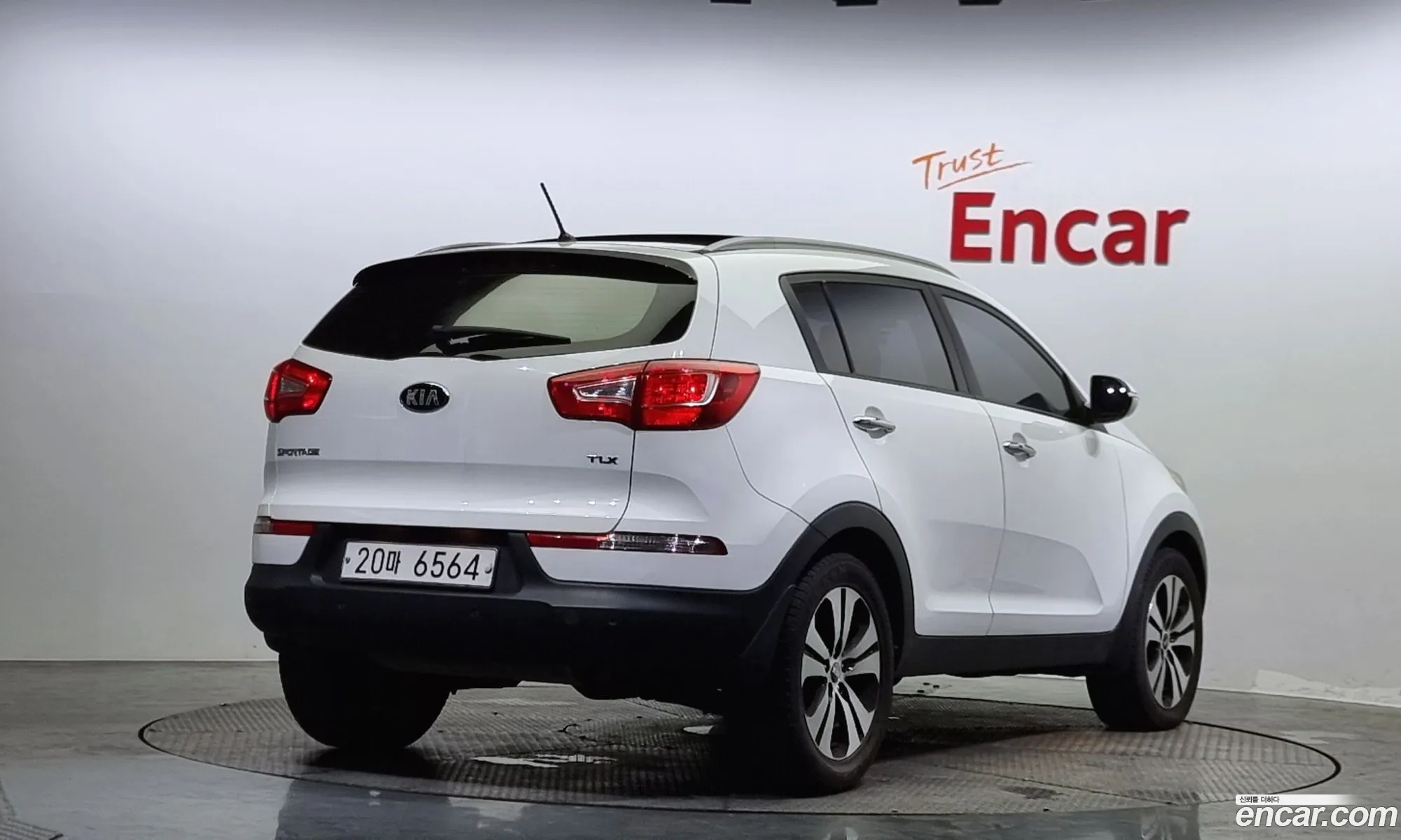 Kia Sportage R Diesel 2Wd Tlx Top-Of-The-Line Model - фотография 14436478