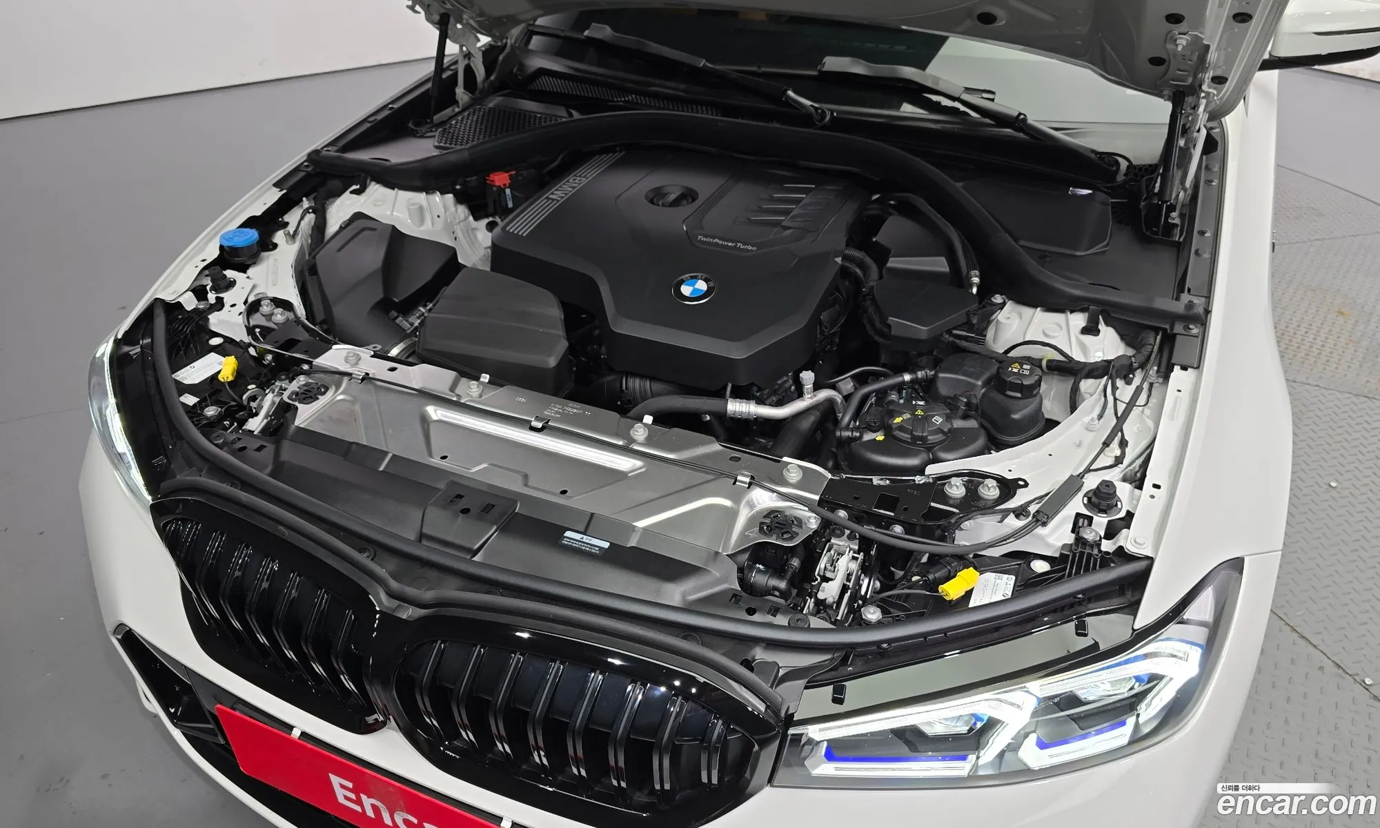 BMW 3 Series G20 320I M Sports - фотография 14779856