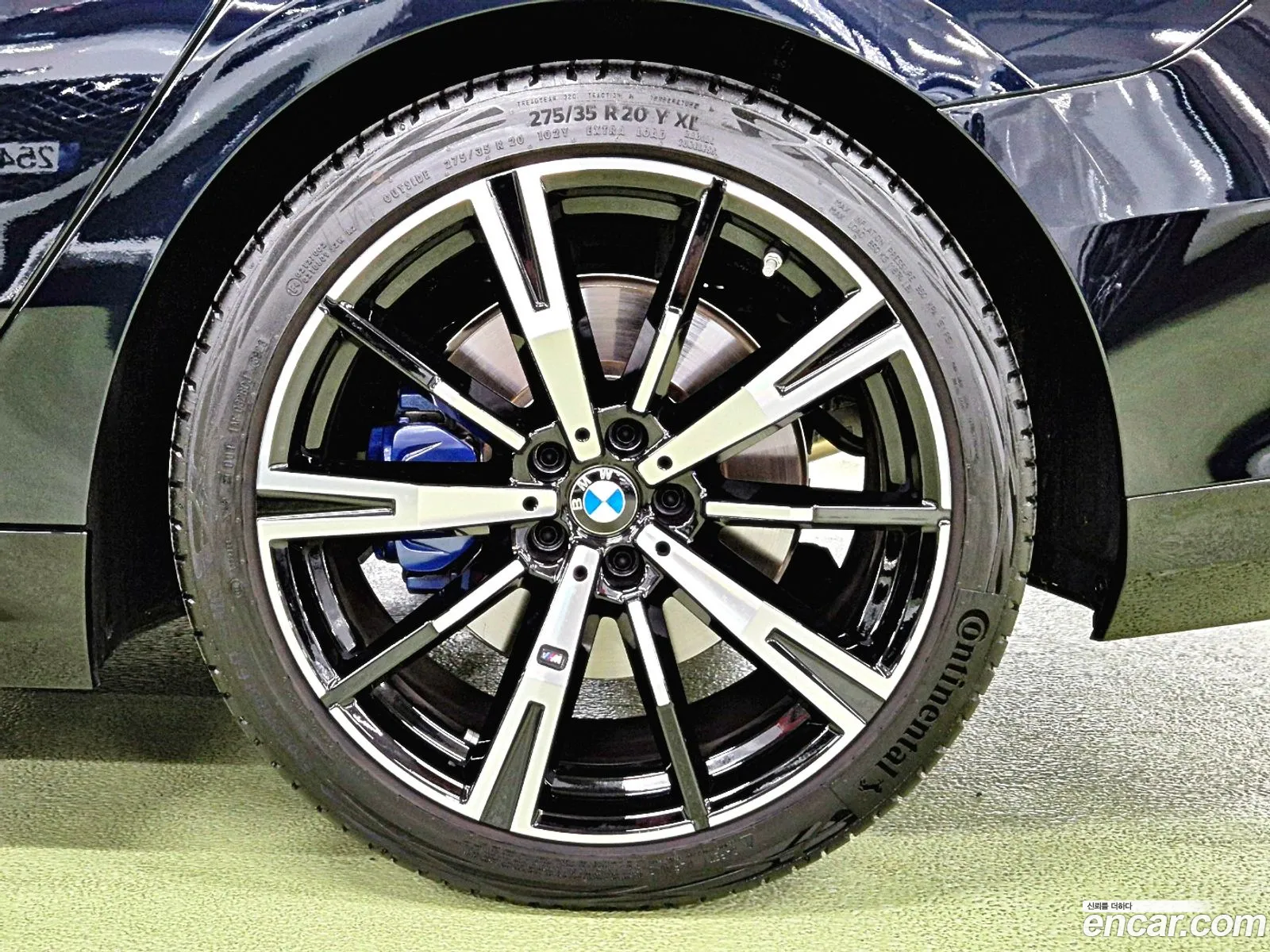 BMW 5 Series G60 530I xDrive M Sports - фотография 7760411