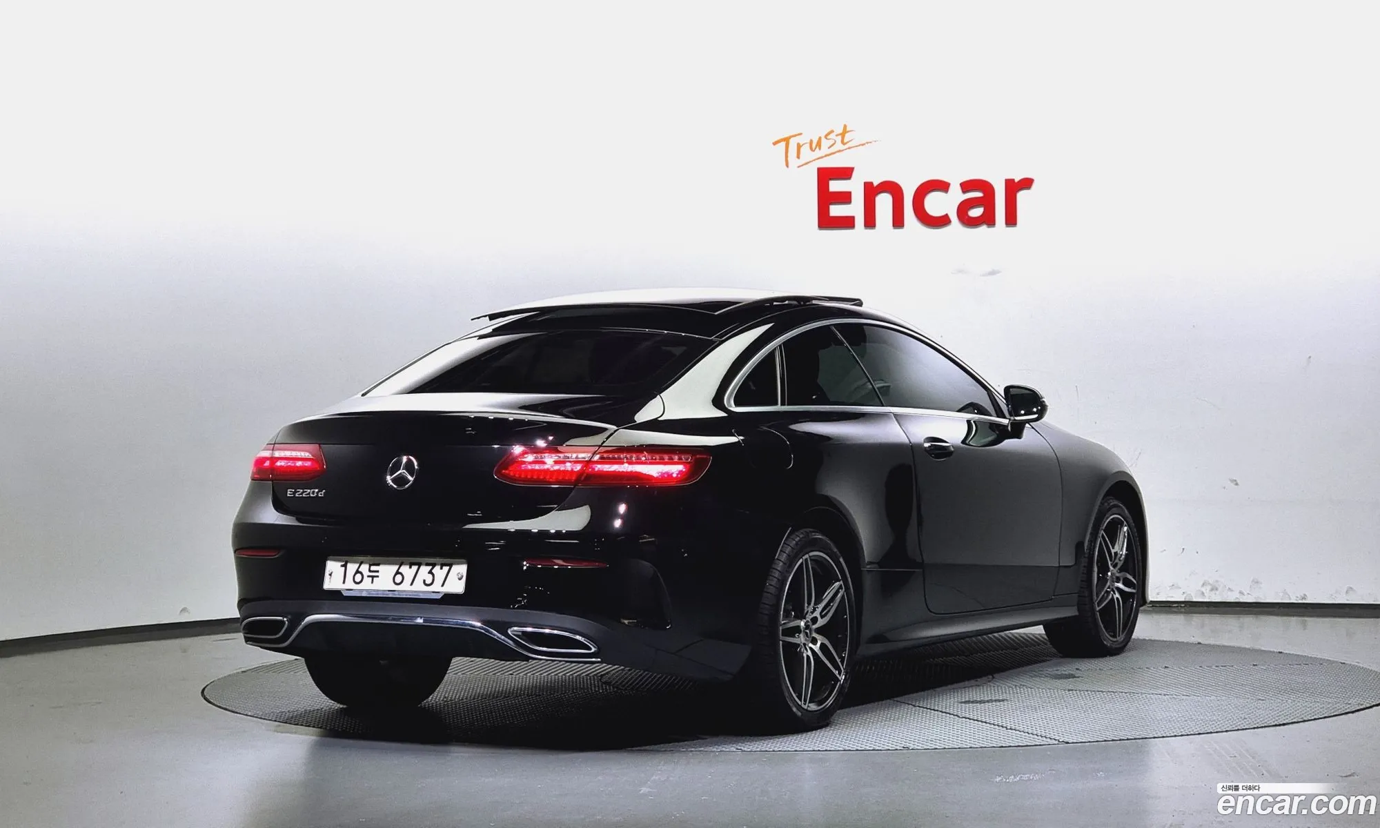 Mercedes E-Class W213 E220D Coupe - фотография 19765877