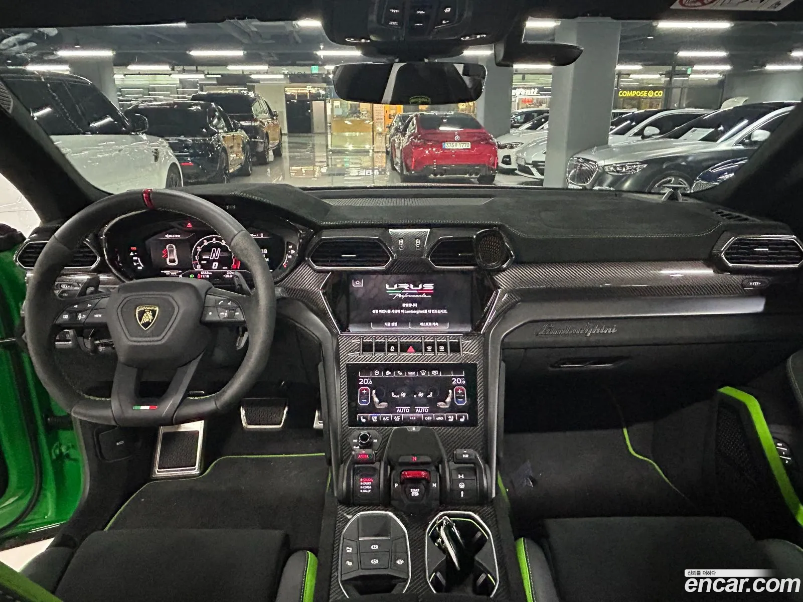 Lamborghini Urus 40 V8 Performante - фотография 3721673