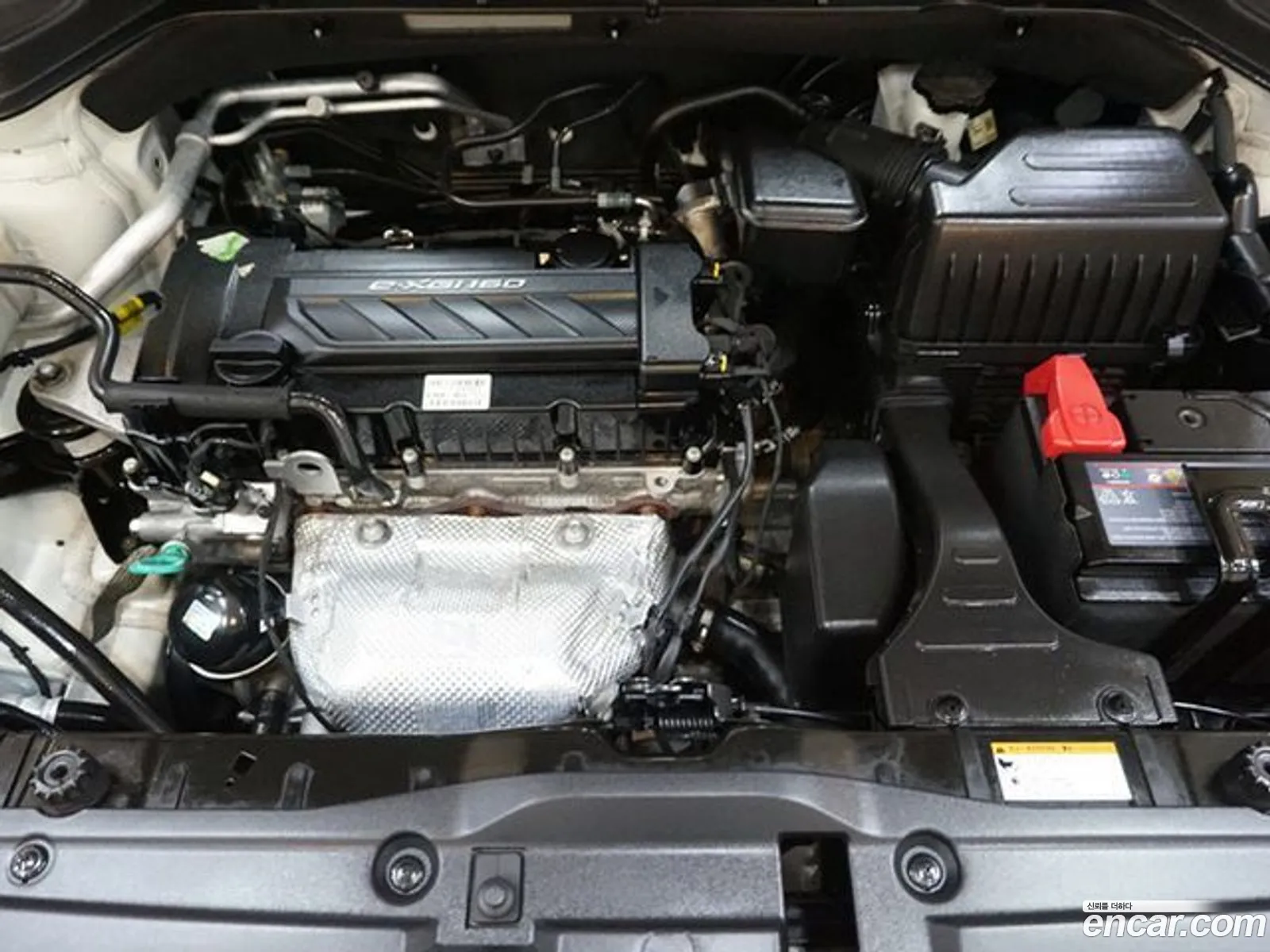 Kg Mobility Ssangyong Tivoli Armor Gear Edition 2Wd - фотография 7263841