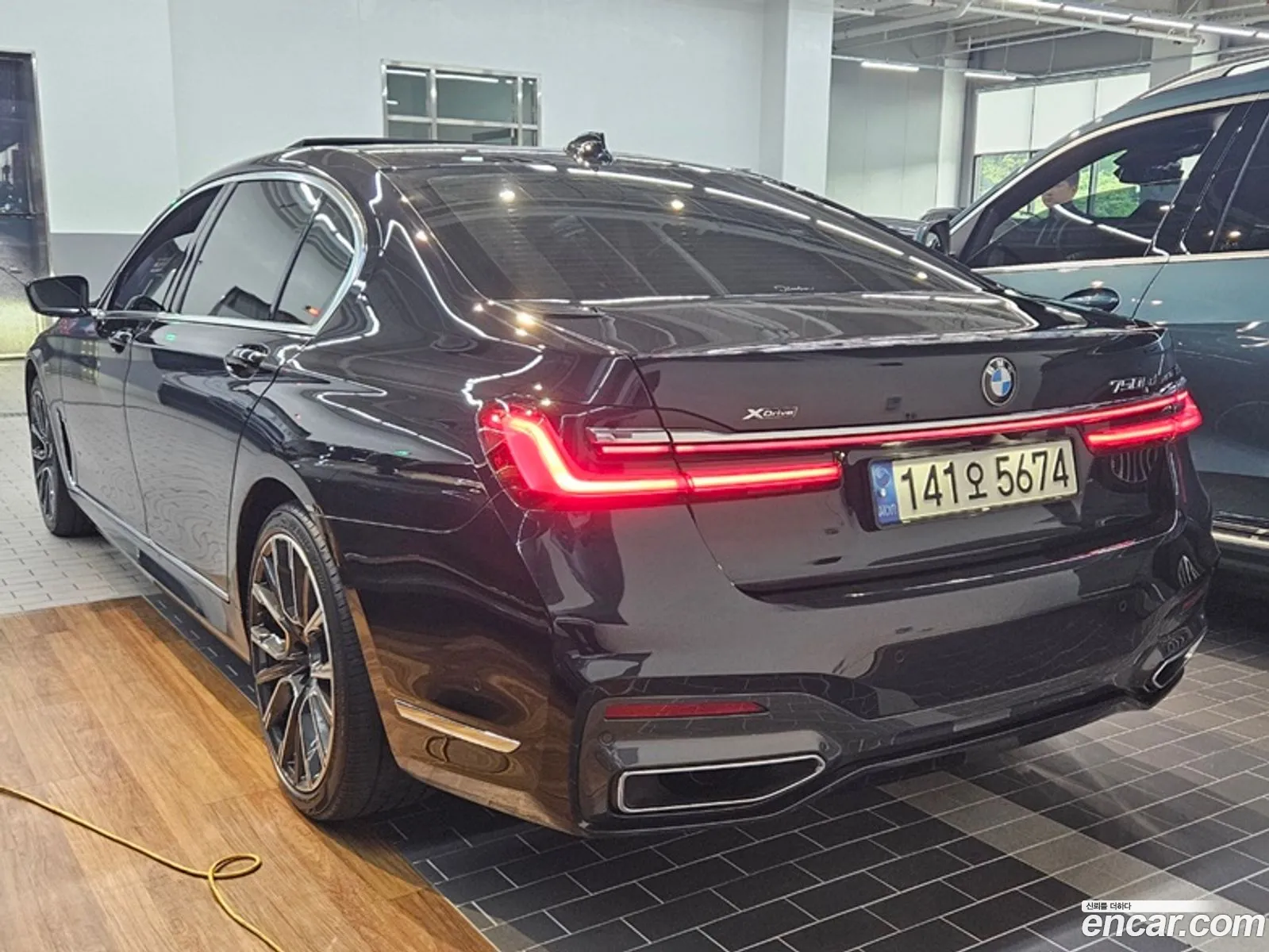 BMW 7 Series G11 730Ld xDrive M Sports - фотография 8742788