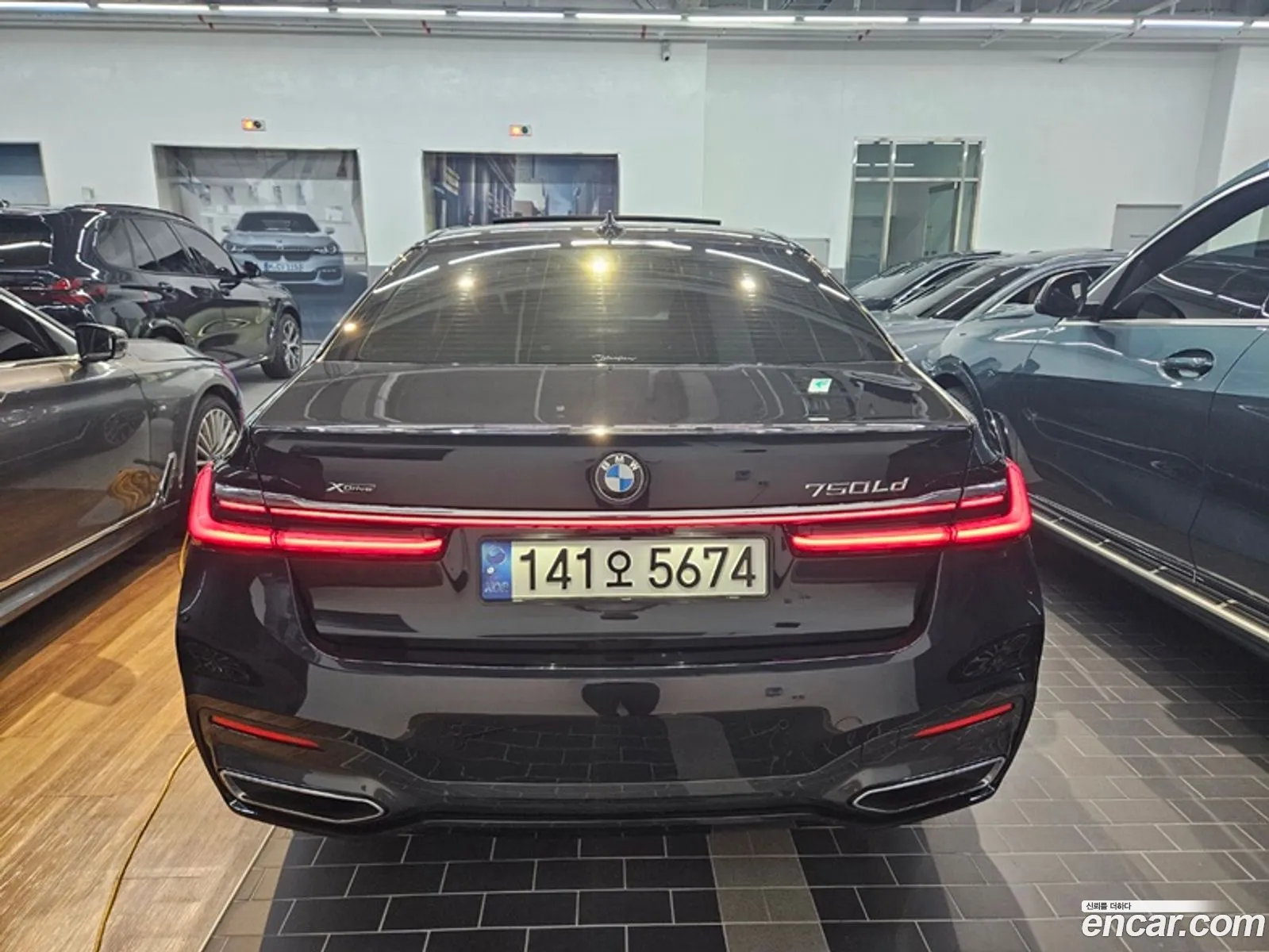 BMW 7 Series G11 730Ld xDrive M Sports - фотография 8742789
