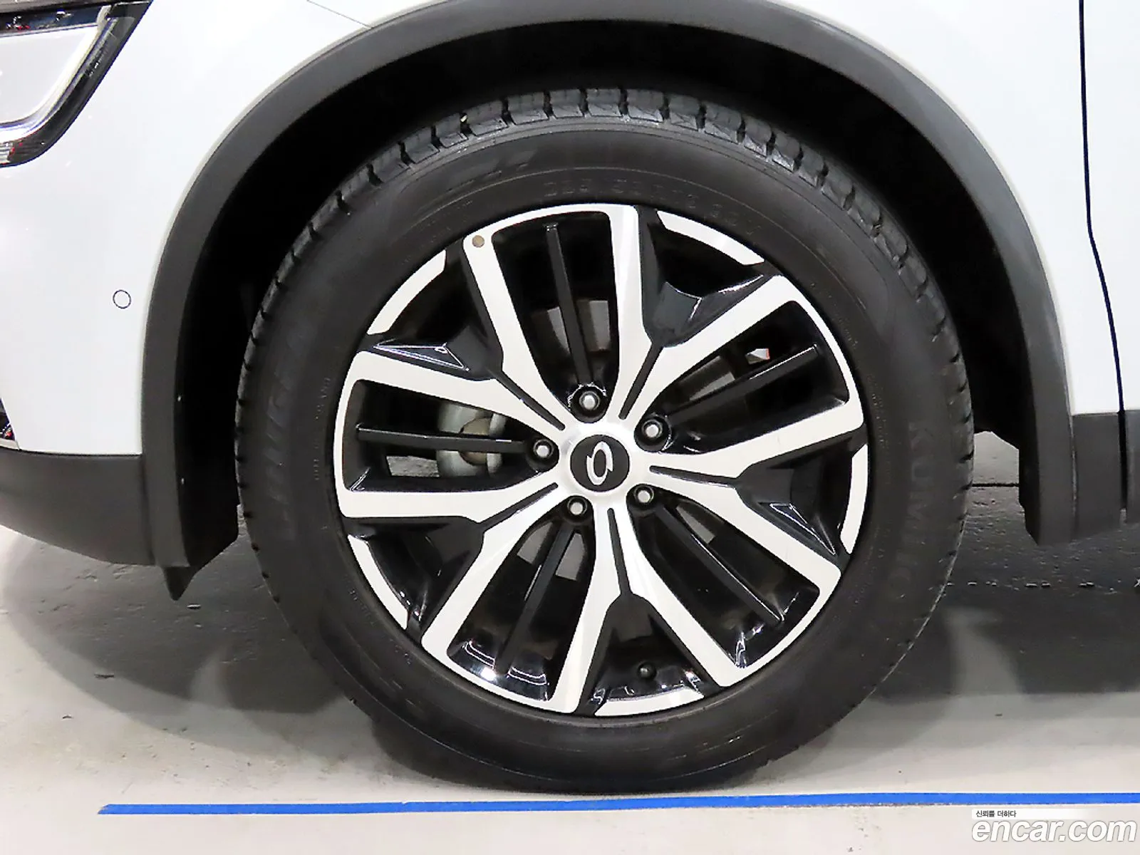 Renault Korea Samsung The New Qm6 20 Lpe Re Signature 2Wd - фотография 8094020