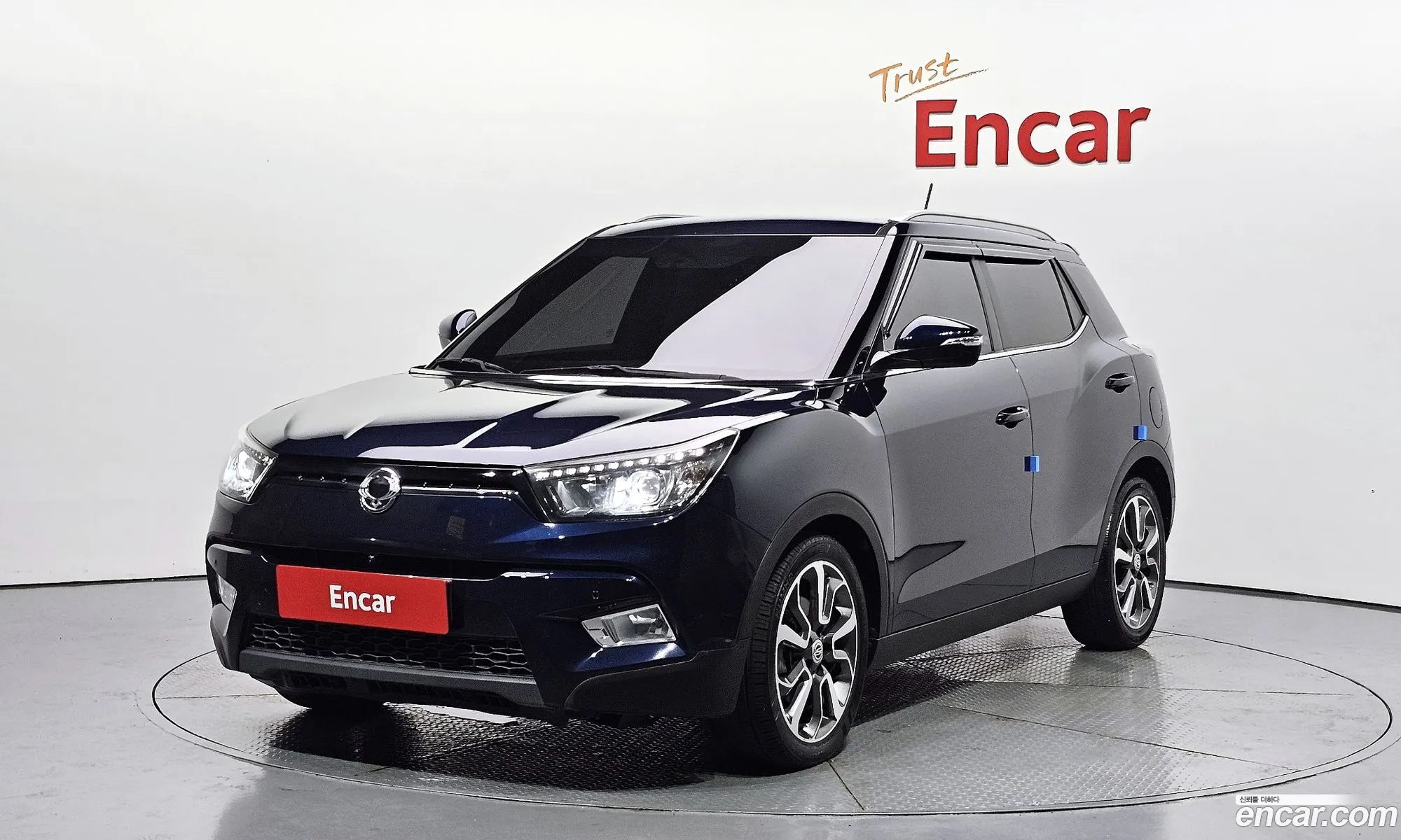 Kg Mobility Ssangyong Tivoli Diesel Lx 4Wd - фотография 7020462