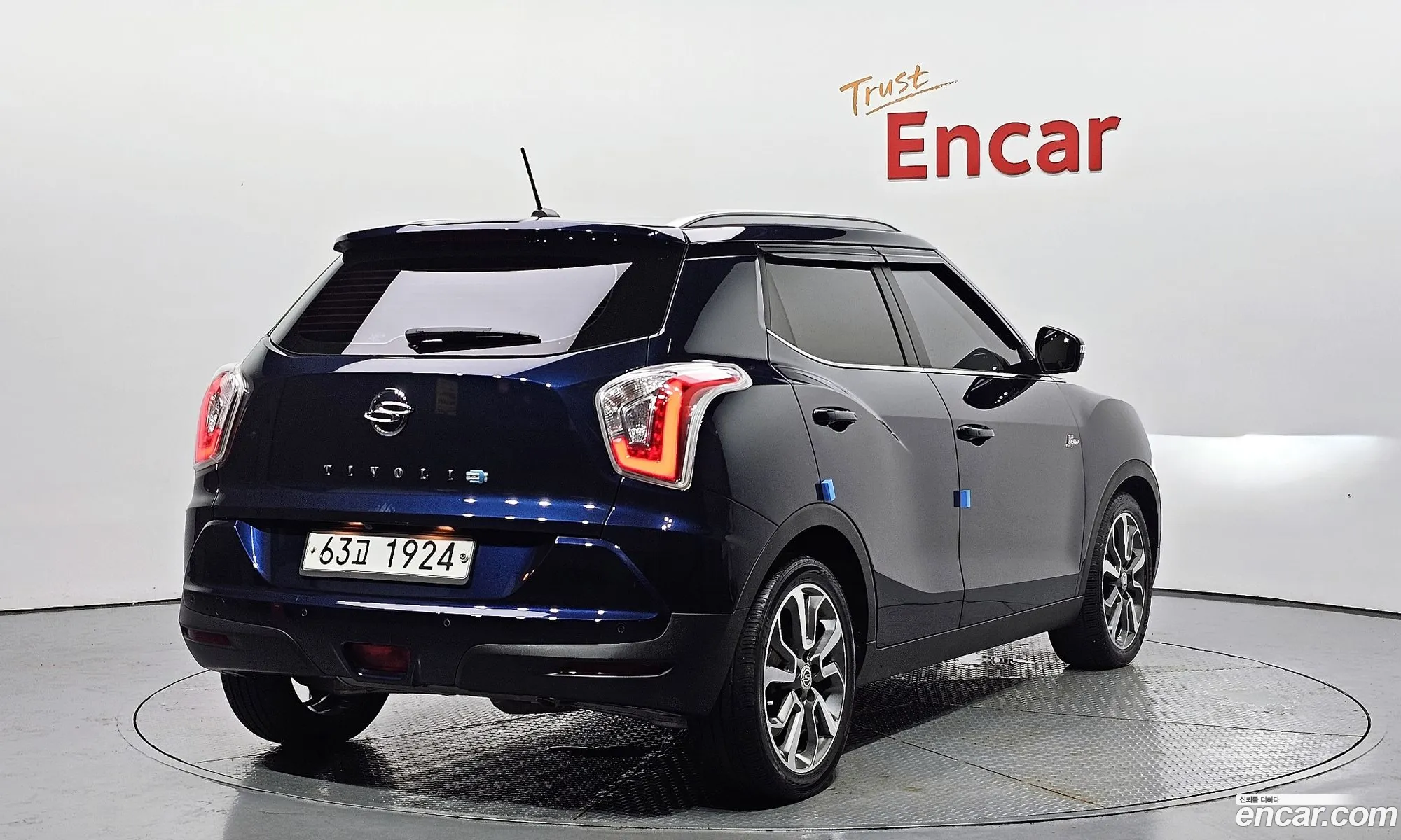 Kg Mobility Ssangyong Tivoli Diesel Lx 4Wd - фотография 7020463
