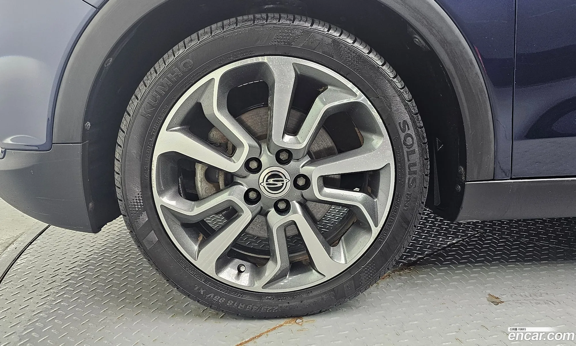 Kg Mobility Ssangyong Tivoli Diesel Lx 4Wd - фотография 7020466