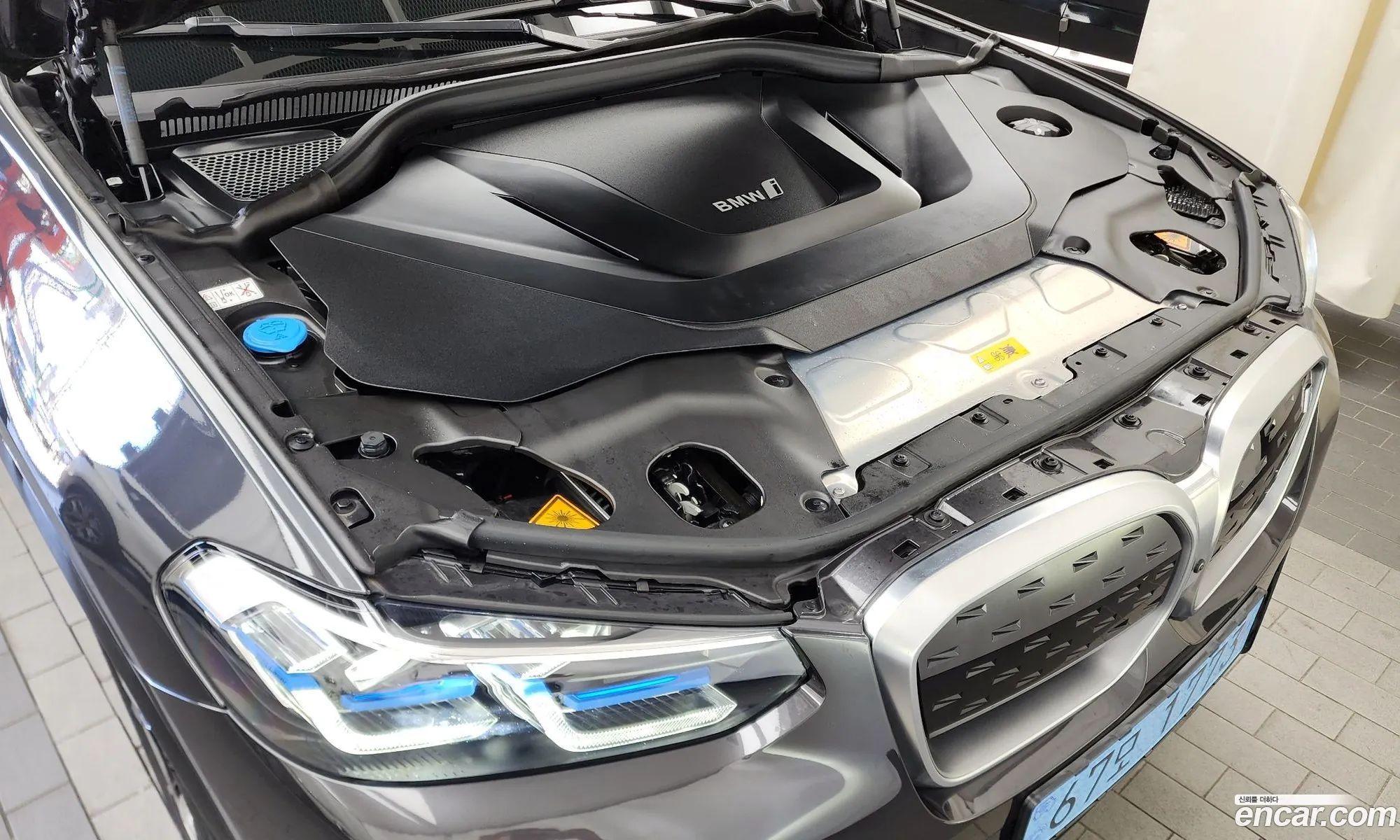 BMW Ix3 M Sport - фотография 8280546
