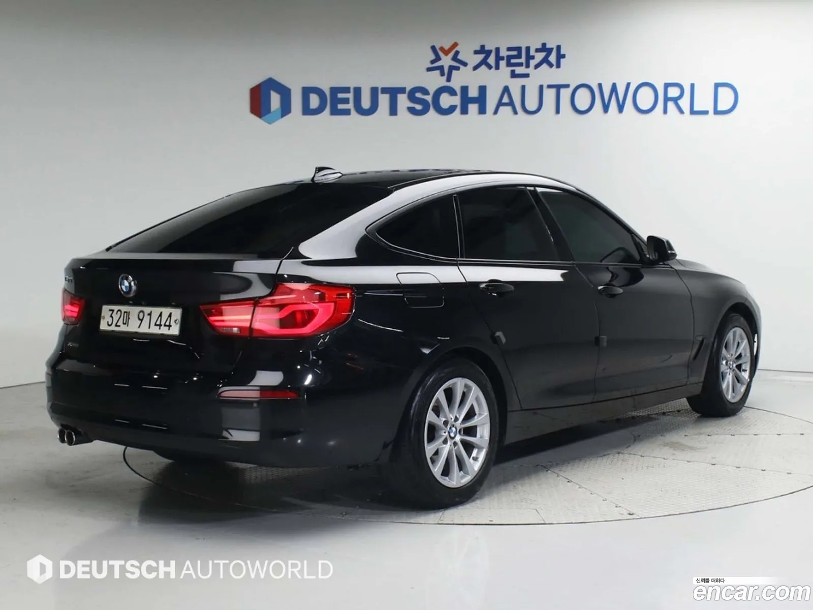 BMW 3 Series Gt F34 Gt 320D xDrive - фотография 4824590
