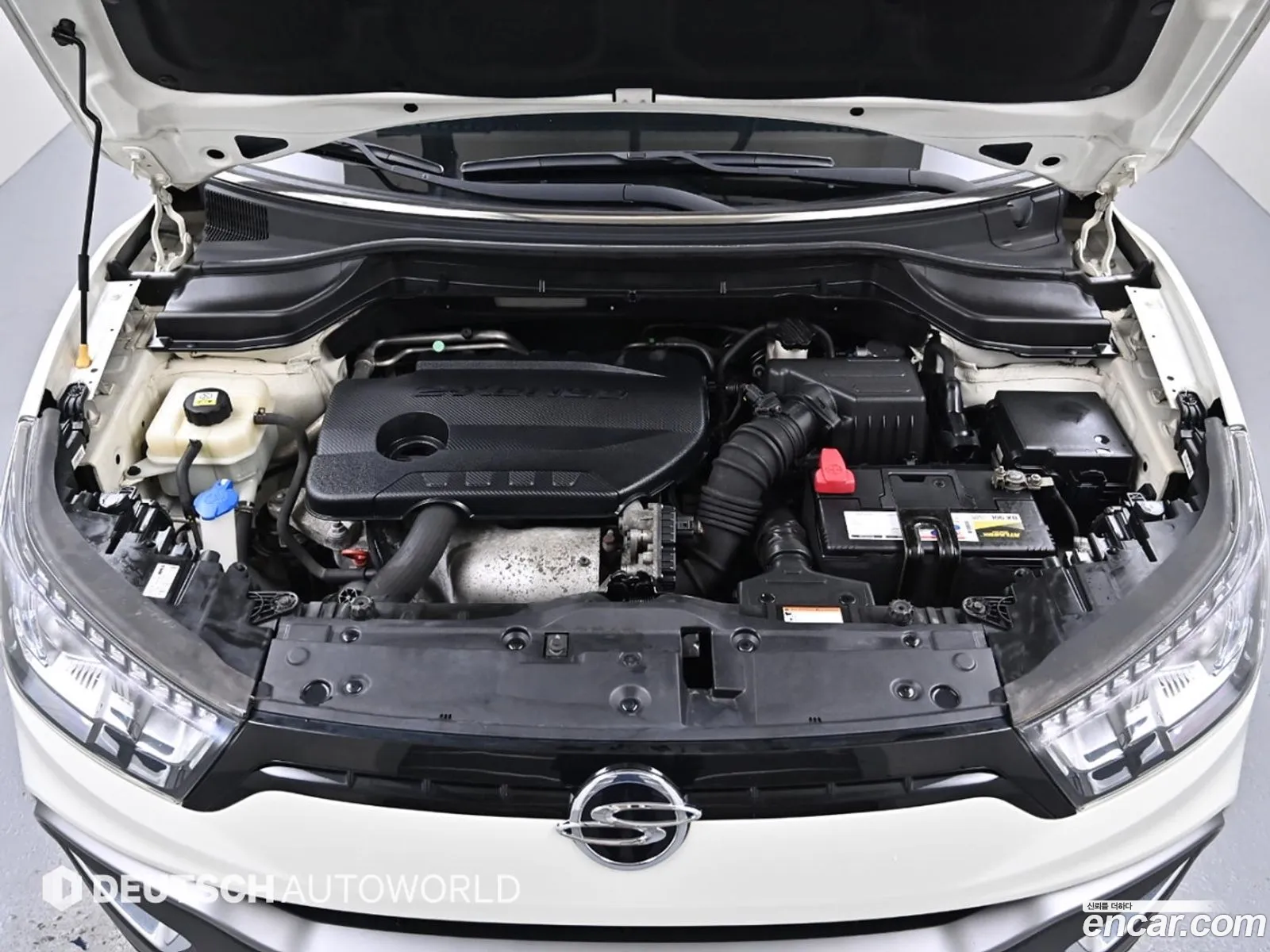 Kg Mobility Ssangyong Tivoli Air Diesel Ix 2Wd - фотография 7568432