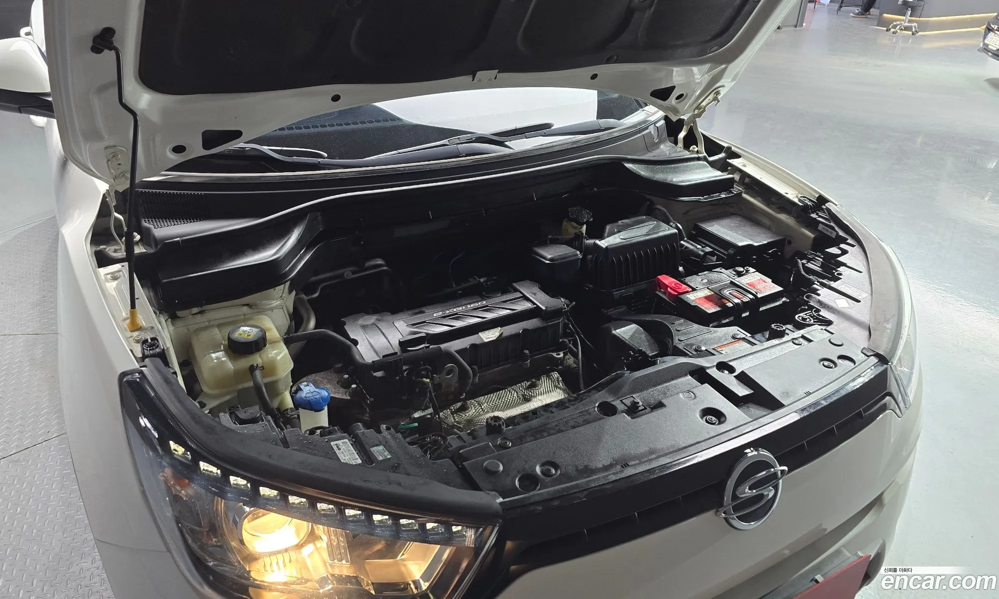 Kg Mobility Ssangyong Tivoli Vx 2Wd - фотография 7223292