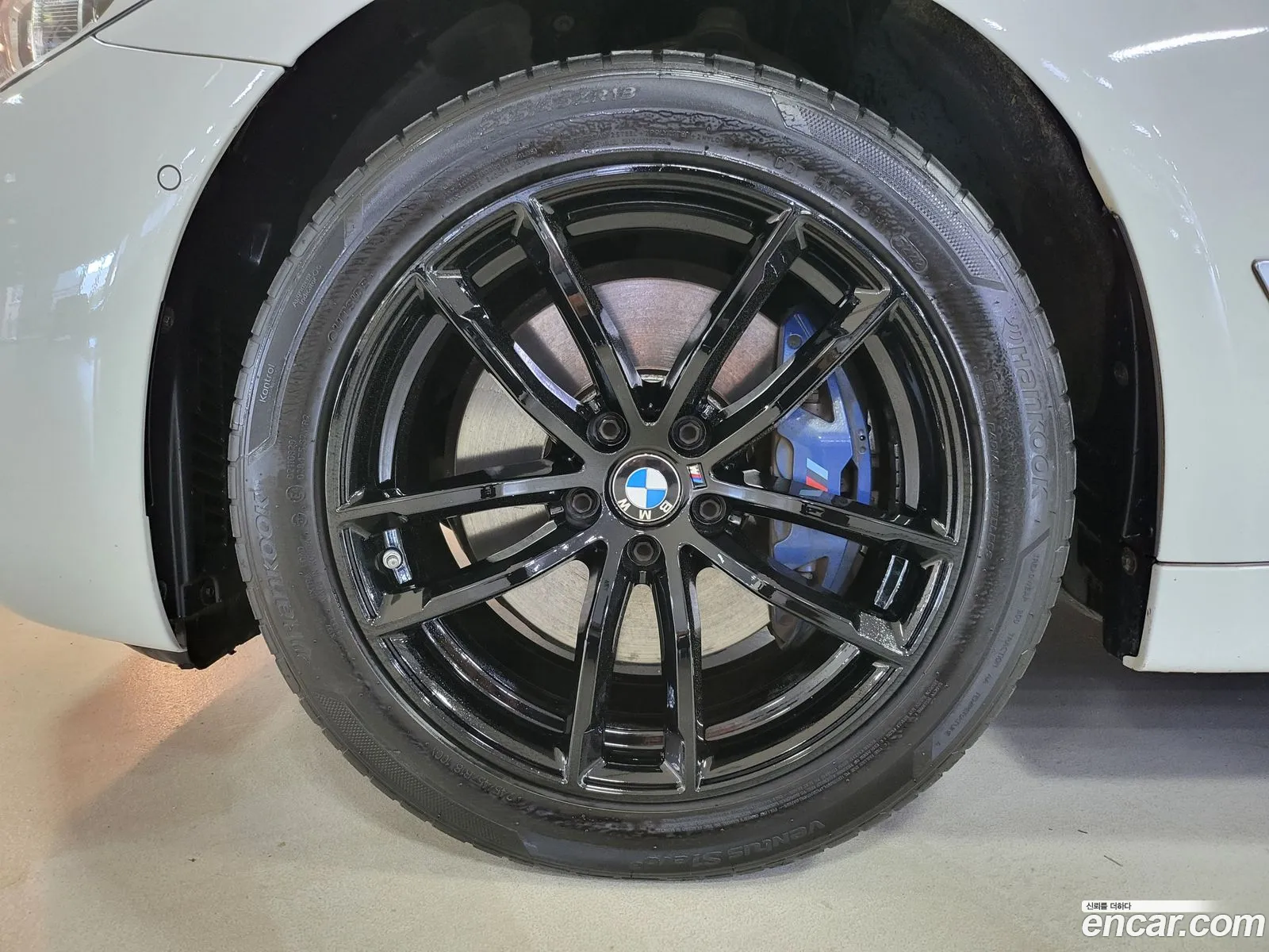 BMW 5 Series G30 530I xDrive M Sport Plus - фотография 8820759