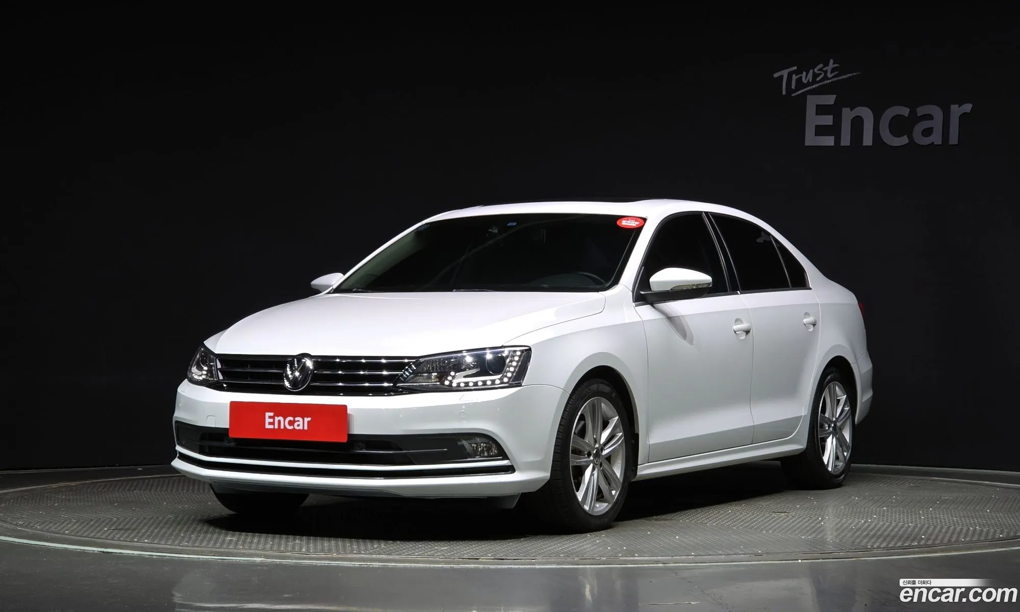 Volkswagen New Jetta 20 Tdi Bluemotion Premium 6Th Generation - фотография 8551297